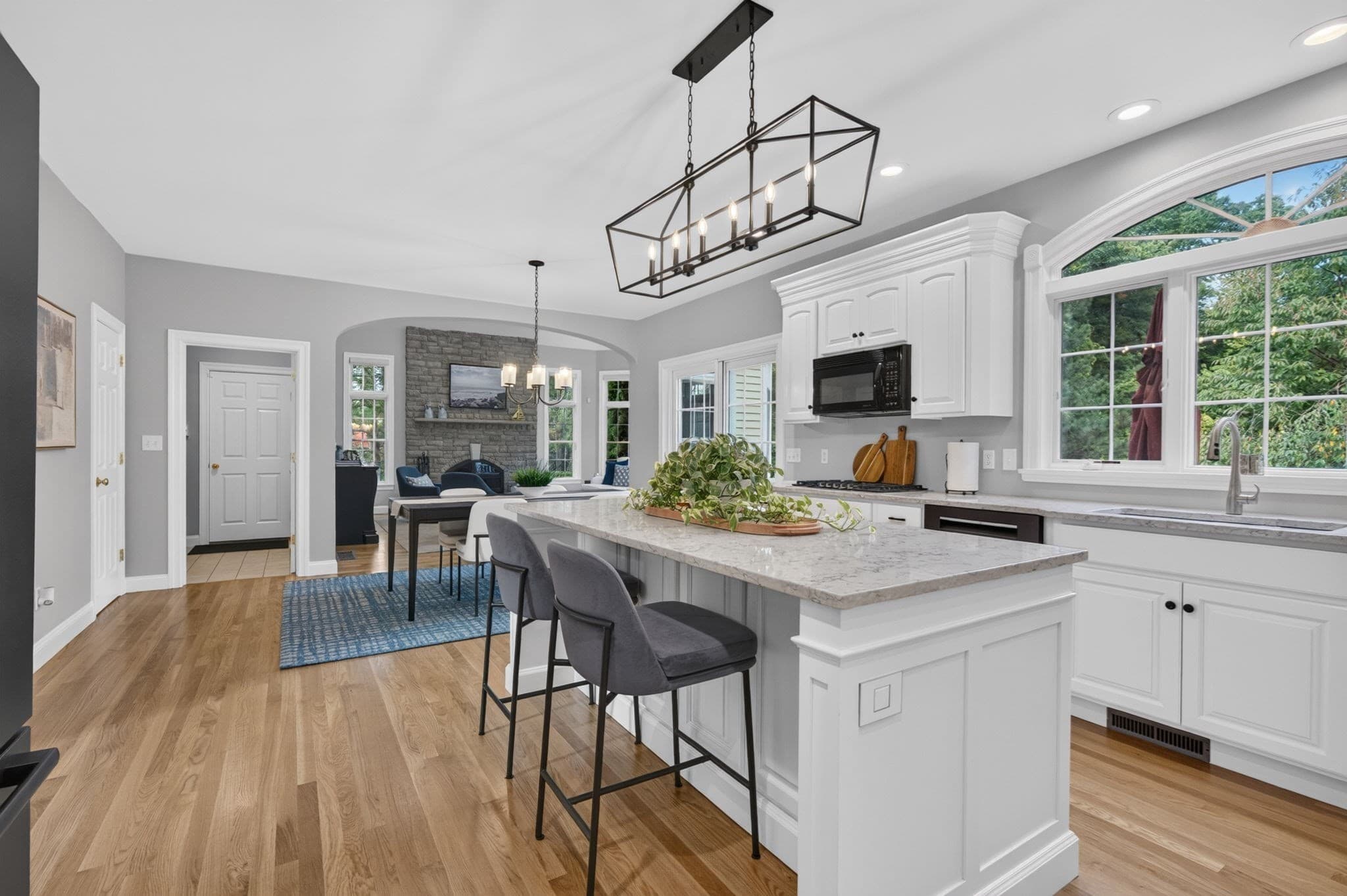 Single Family Residence at 25 Thistle Rd, North Andover MA 01845, North Andover, photo 11 of 42