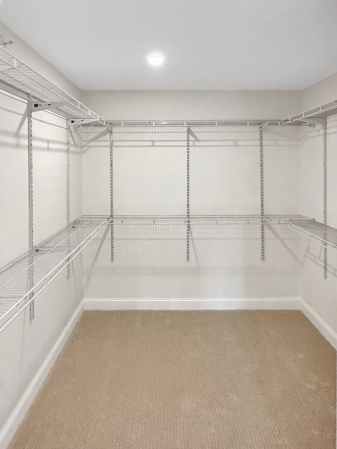 Condominium at 9 Whitman Circle # 9, Bellingham MA 02019, Bellingham, photo 8 of 32