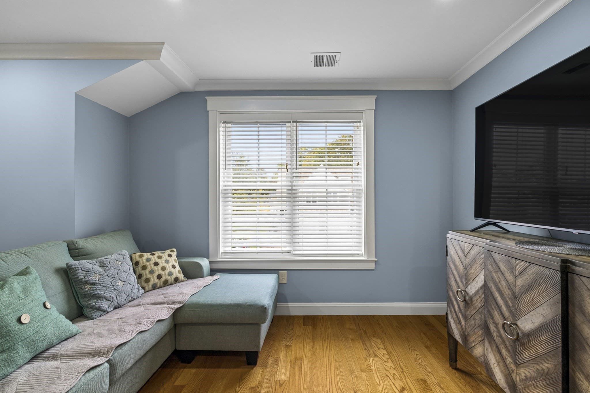 Condominium at 5 Orchard View Cir # 5, Framingham MA 01702, Framingham, photo 16 of 40