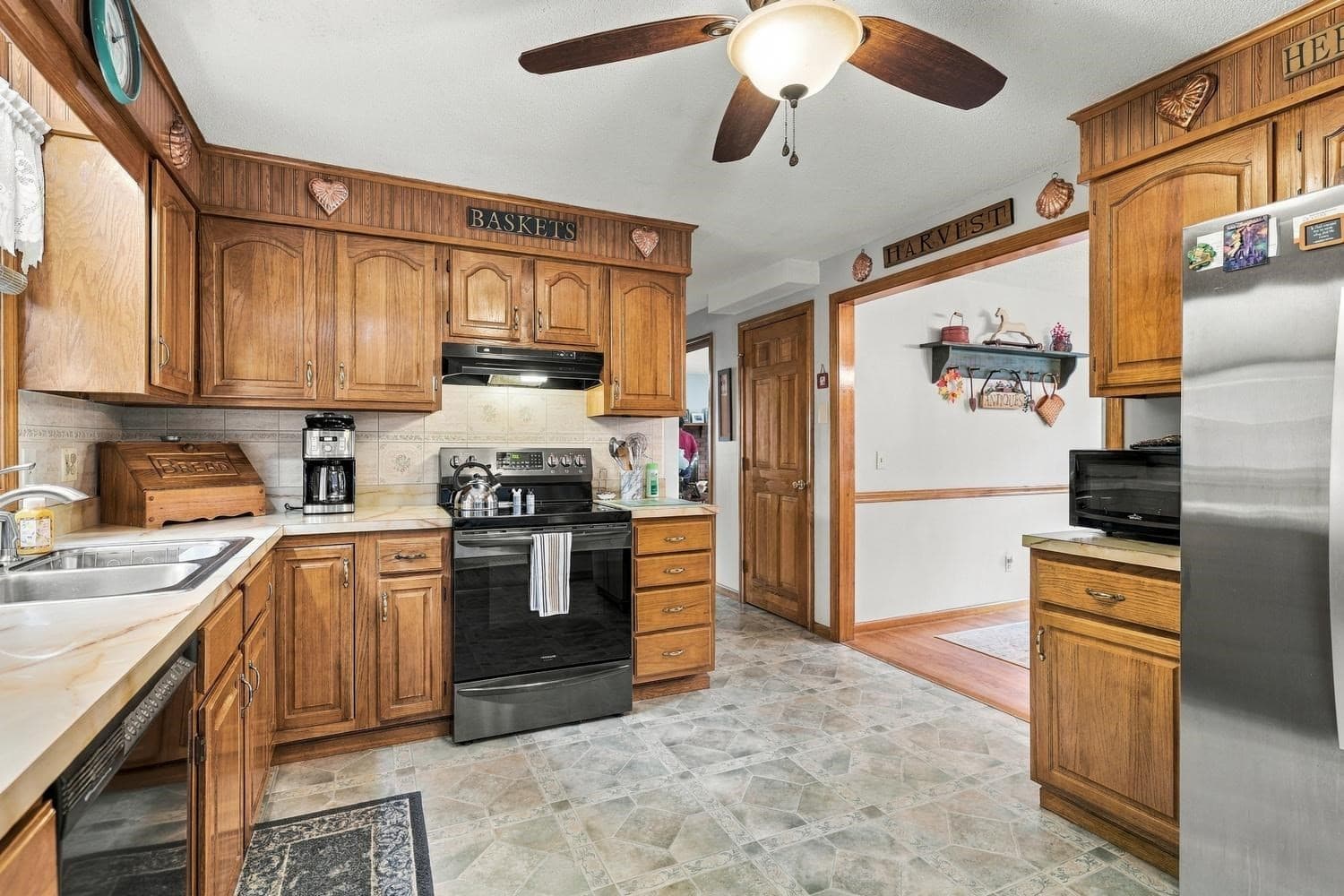Single Family Residence at 29 Hill Terrace, Ludlow MA 01056, Ludlow, photo 16 of 33