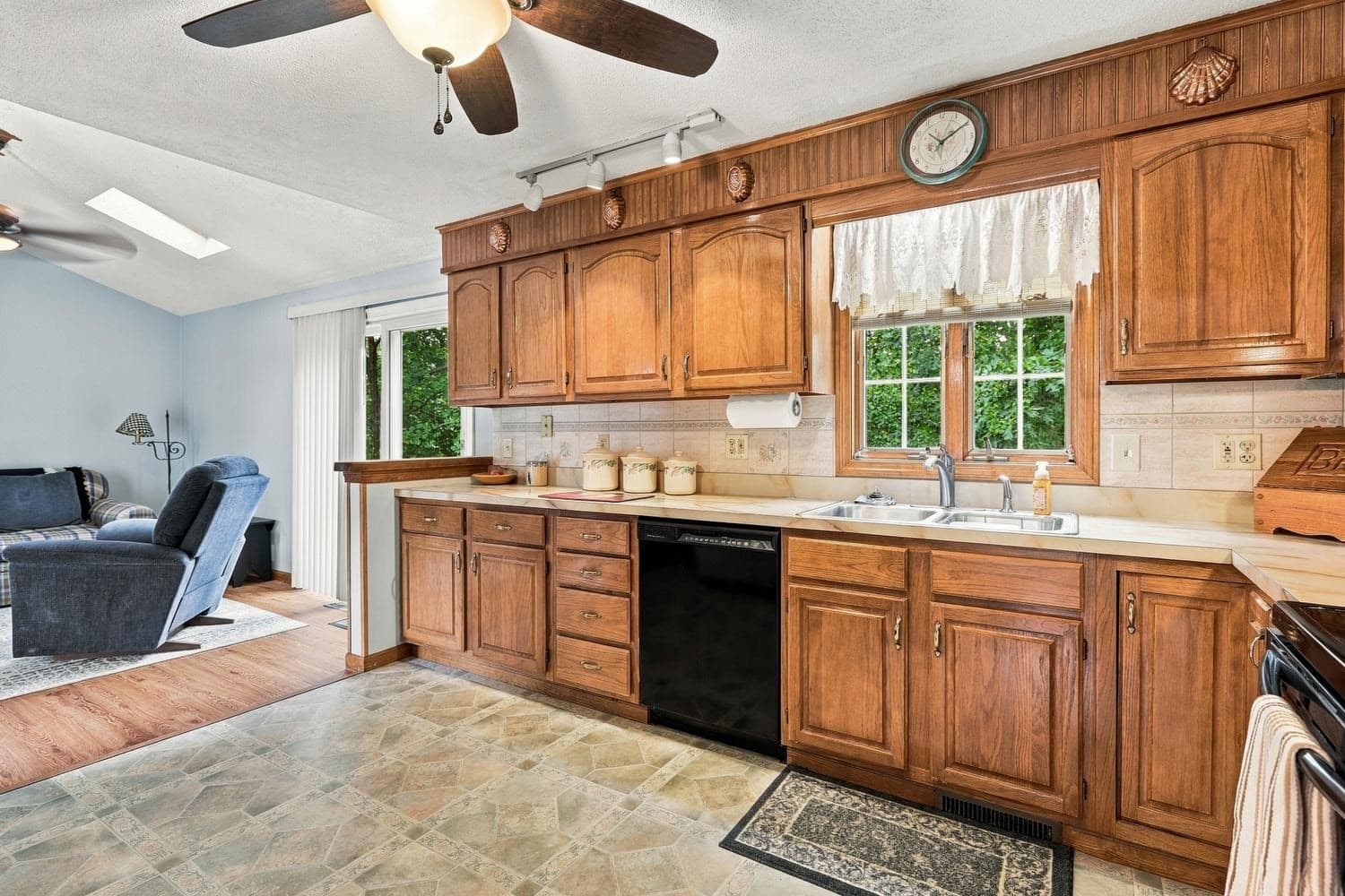 Single Family Residence at 29 Hill Terrace, Ludlow MA 01056, Ludlow, photo 18 of 33