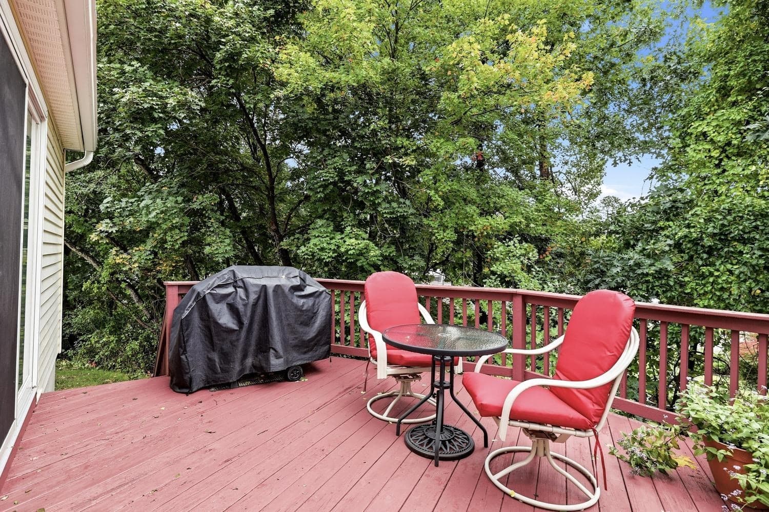 Single Family Residence at 29 Hill Terrace, Ludlow MA 01056, Ludlow, photo 8 of 33