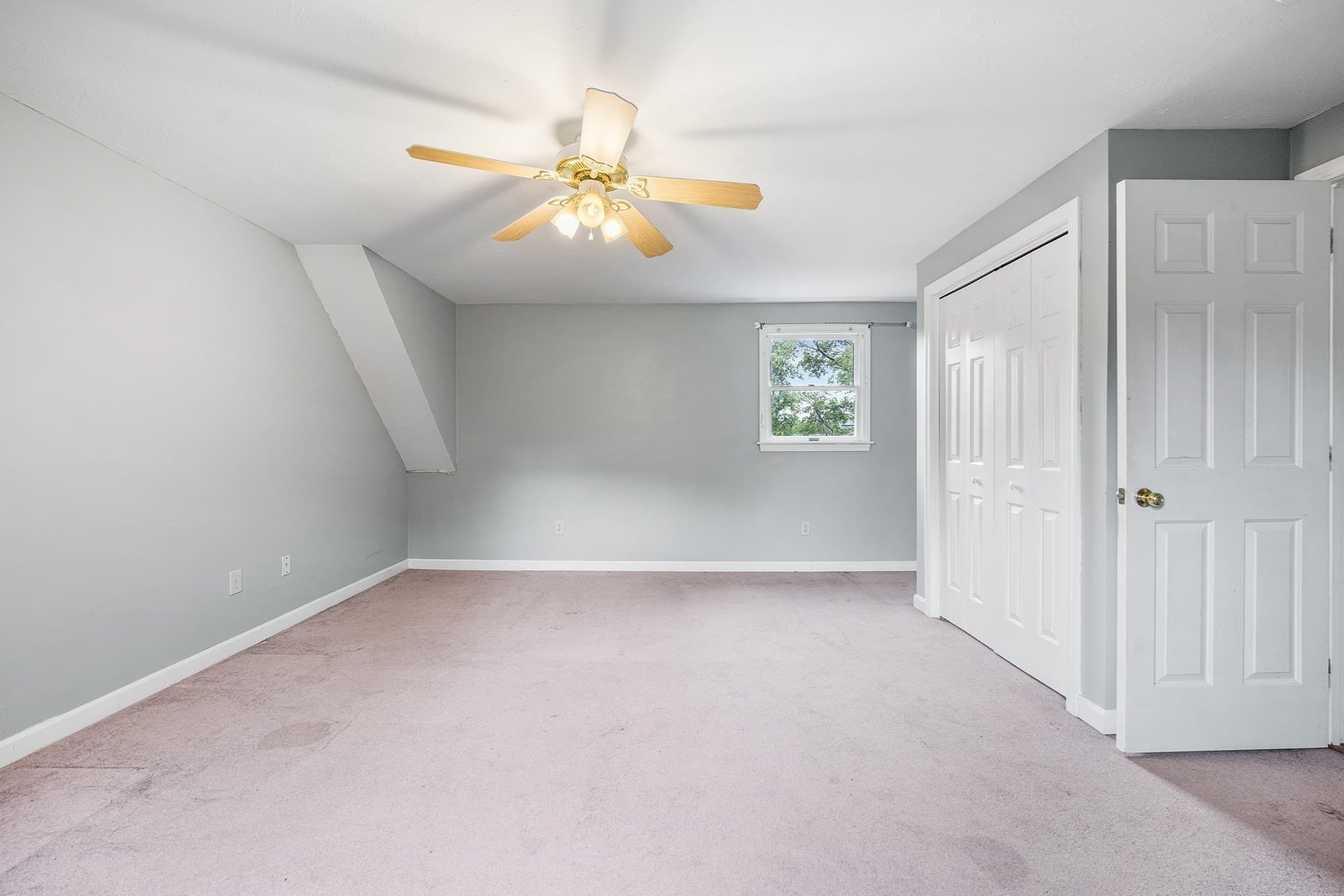 Single Family Residence at 9 E Harbor Cir, Falmouth MA 02536, Falmouth, photo 23 of 39