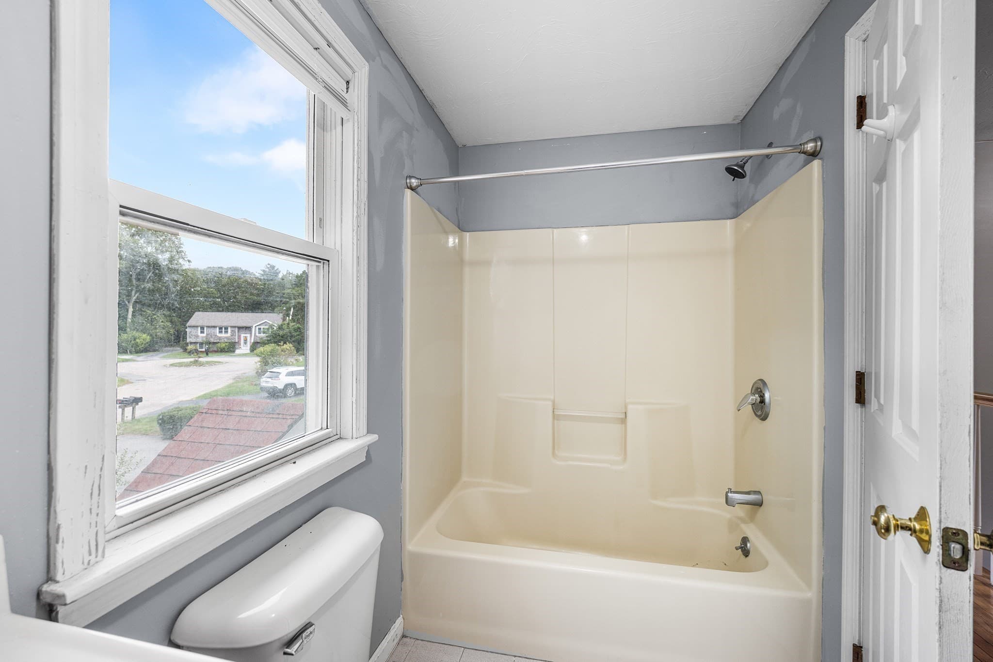 Single Family Residence at 9 E Harbor Cir, Falmouth MA 02536, Falmouth, photo 27 of 39