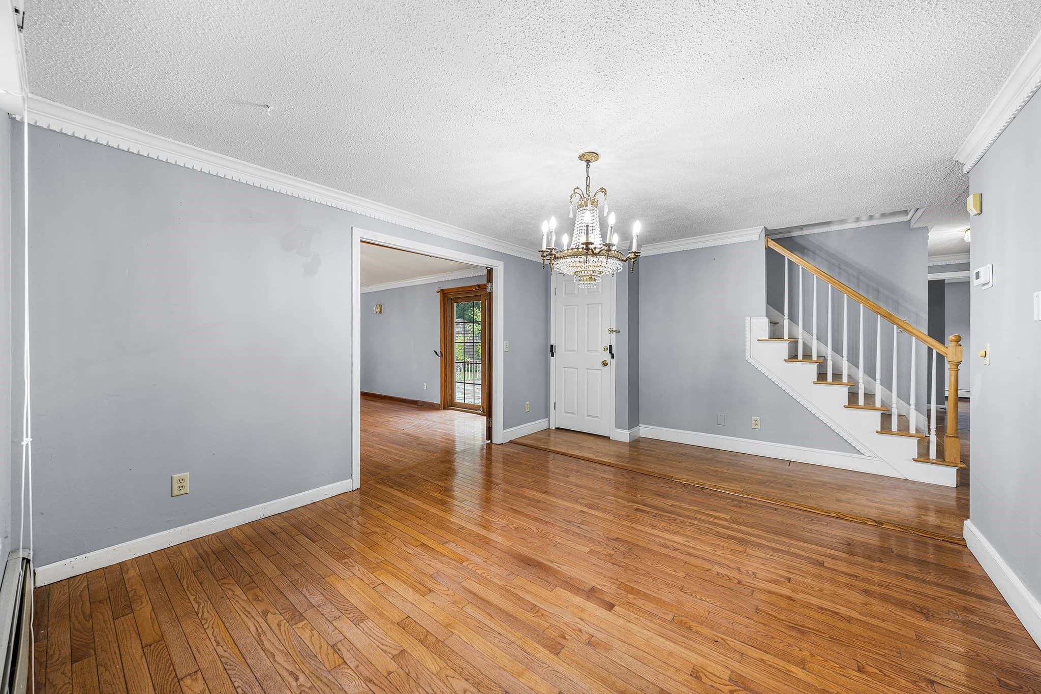 Single Family Residence at 9 E Harbor Cir, Falmouth MA 02536, Falmouth, photo 7 of 39