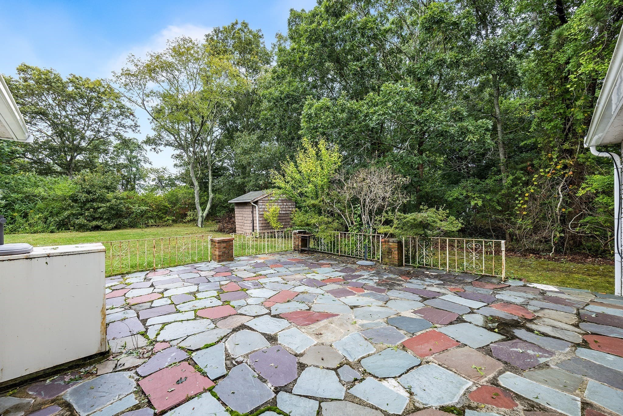 Single Family Residence at 9 E Harbor Cir, Falmouth MA 02536, Falmouth, photo 34 of 39