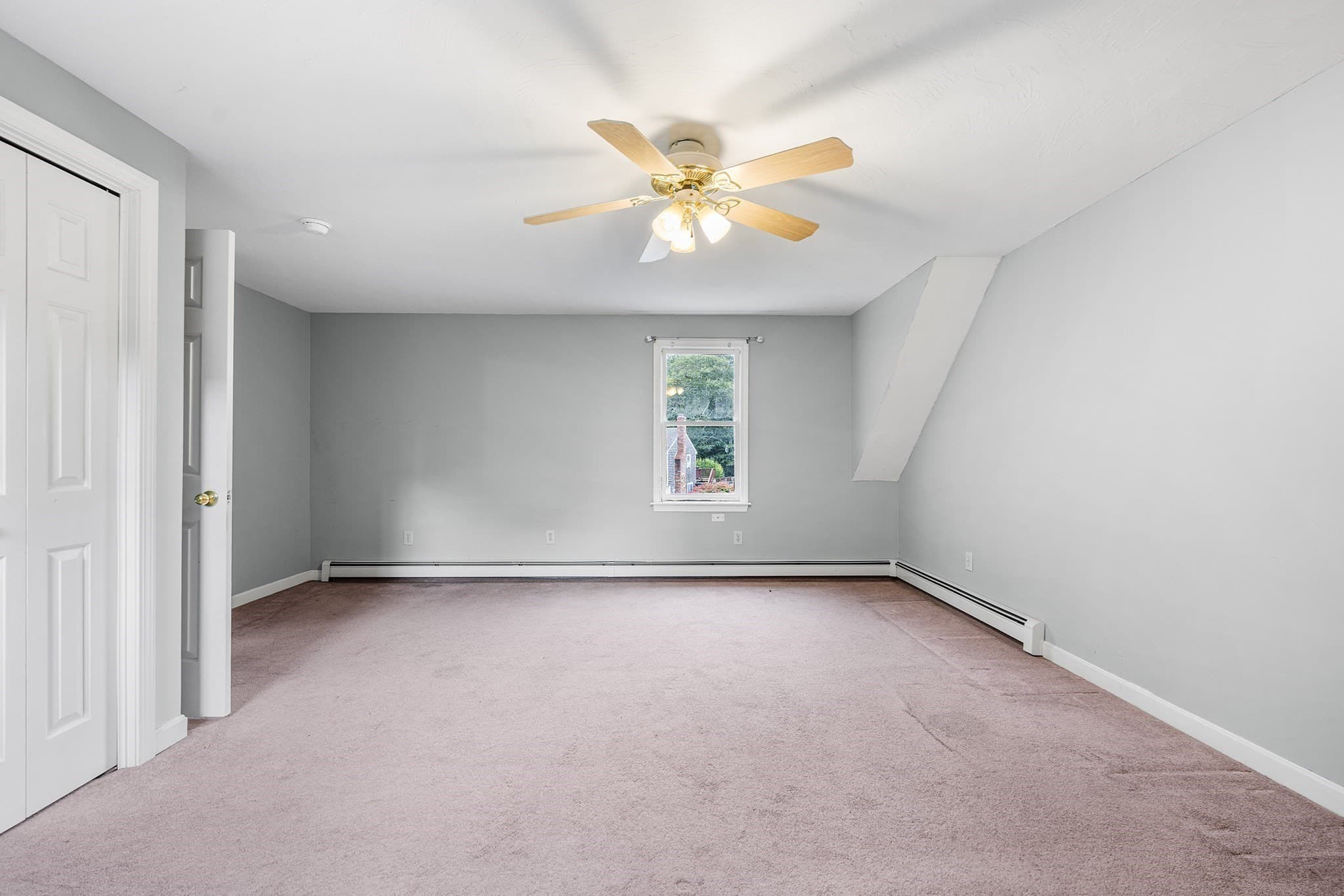 Single Family Residence at 9 E Harbor Cir, Falmouth MA 02536, Falmouth, photo 25 of 39