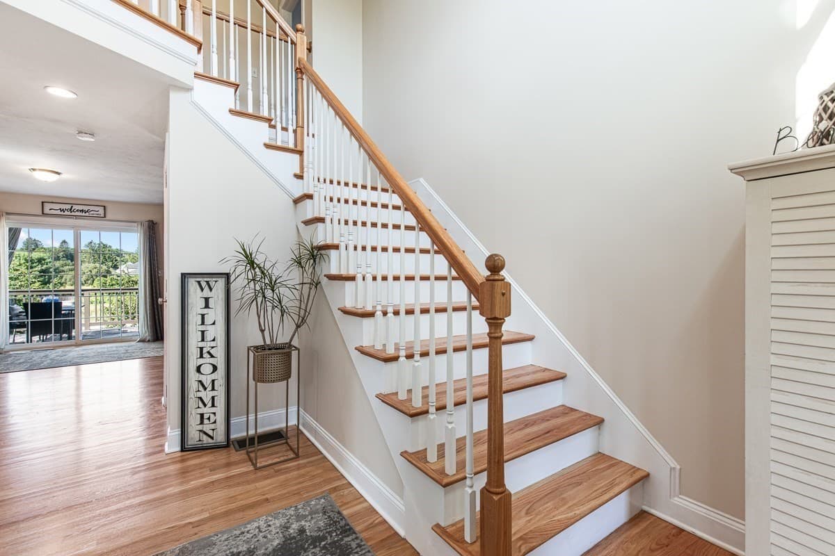 Single Family Residence at 18 Blue Grass Circle, Taunton MA 02780, Taunton, photo 3 of 41