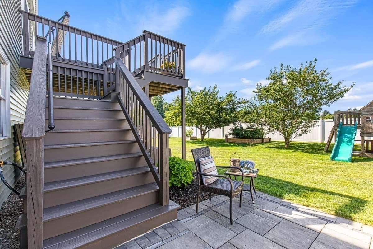 Single Family Residence at 18 Blue Grass Circle, Taunton MA 02780, Taunton, photo 33 of 41