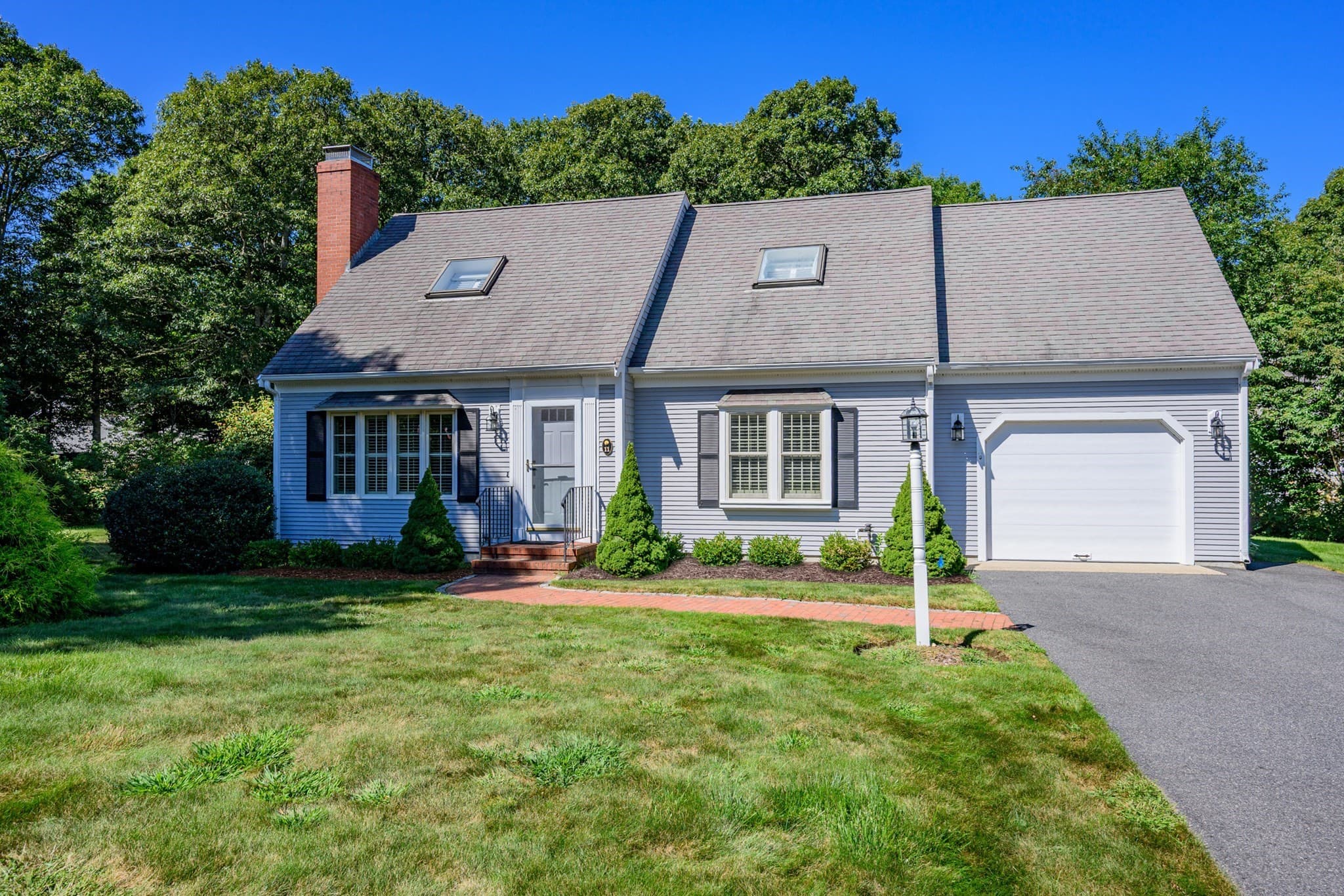Single Family Residence at 11 Kalmia Way, Barnstable MA 02632, Barnstable, photo 2 of 42
