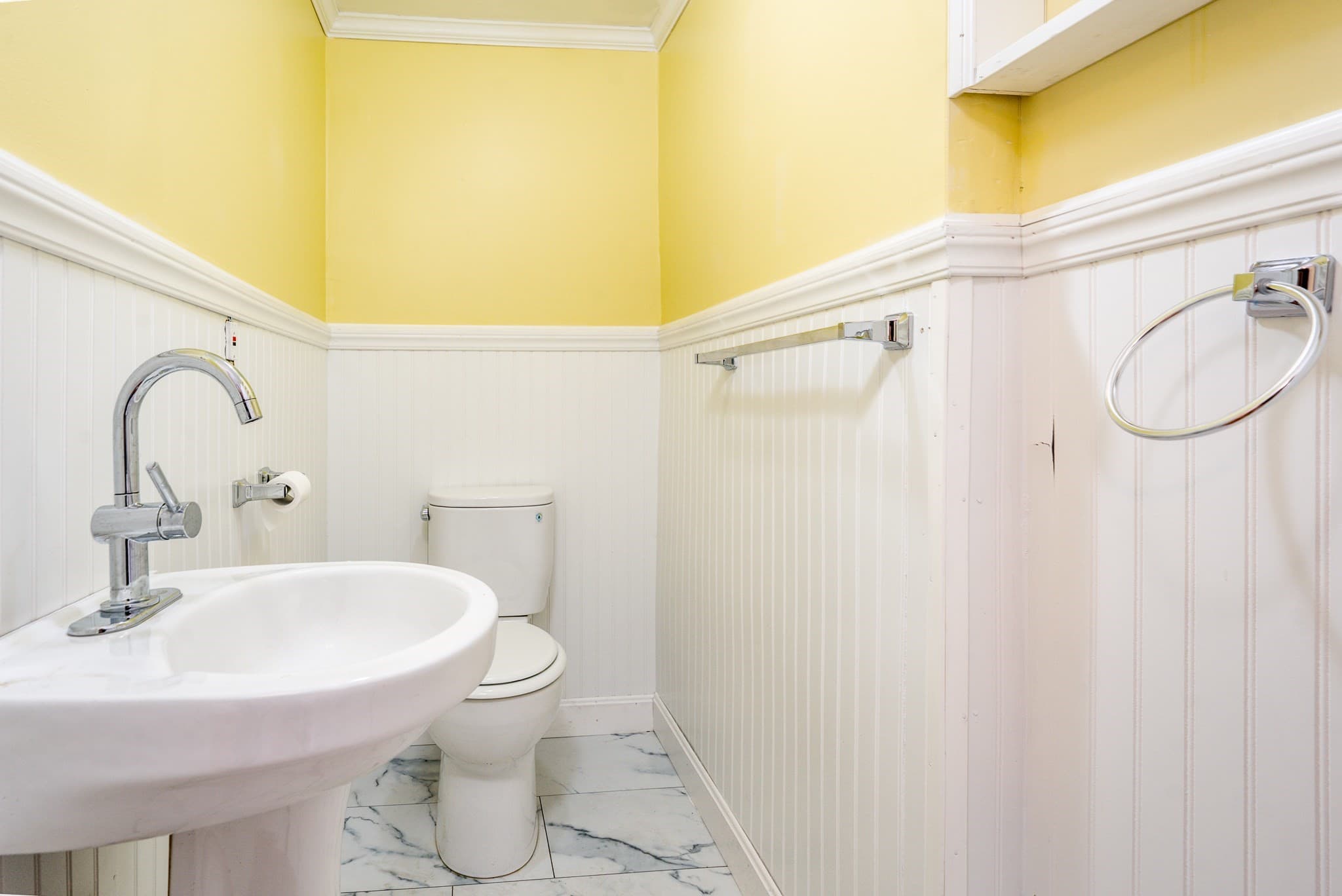 Single Family Residence at 562 Waquoit Hwy, Falmouth MA 02536, Falmouth, photo 17 of 42