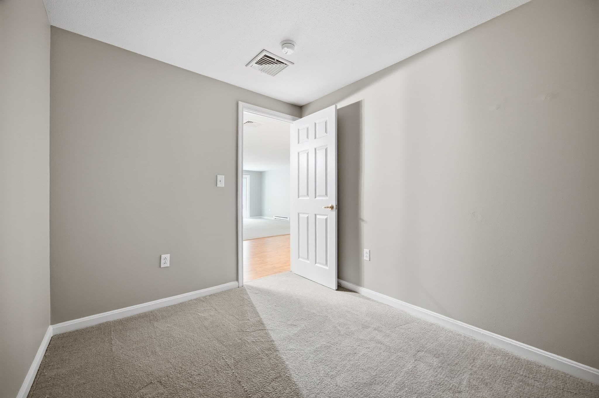 Condominium at 5 Marc Drive, Plymouth MA 02360, Plymouth, photo 22 of 24