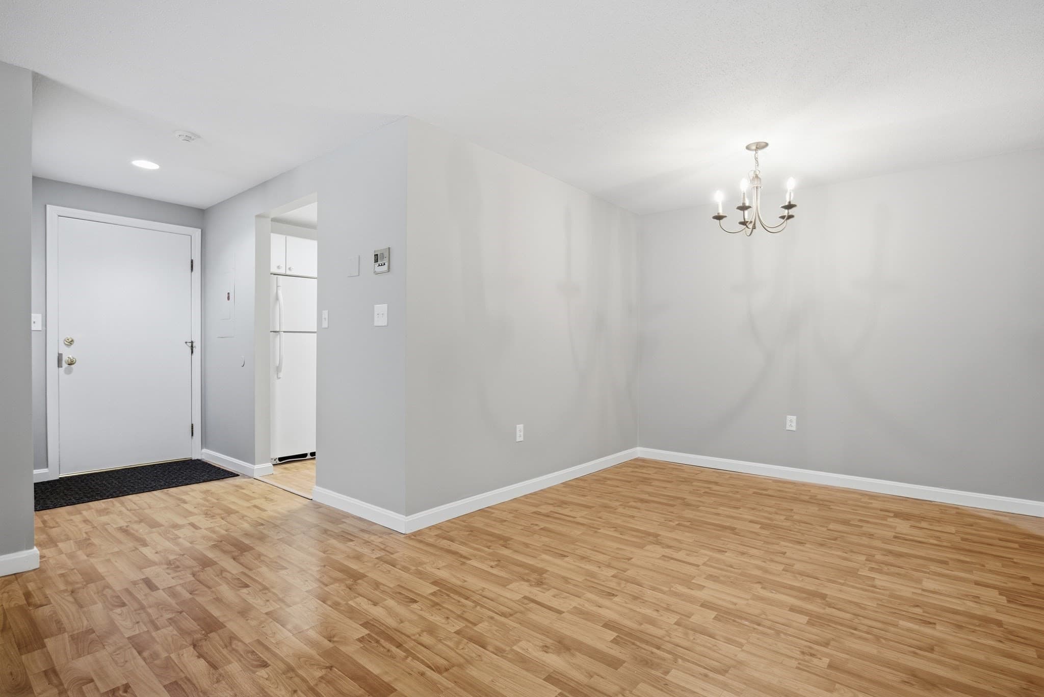 Condominium at 5 Marc Drive, Plymouth MA 02360, Plymouth, photo 11 of 24