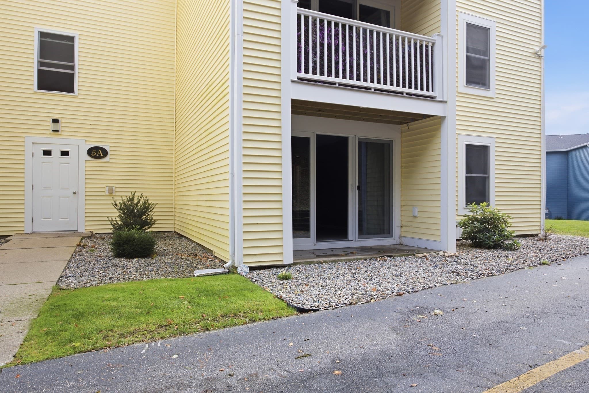 Condominium at 5 Marc Drive, Plymouth MA 02360, Plymouth, photo 4 of 24