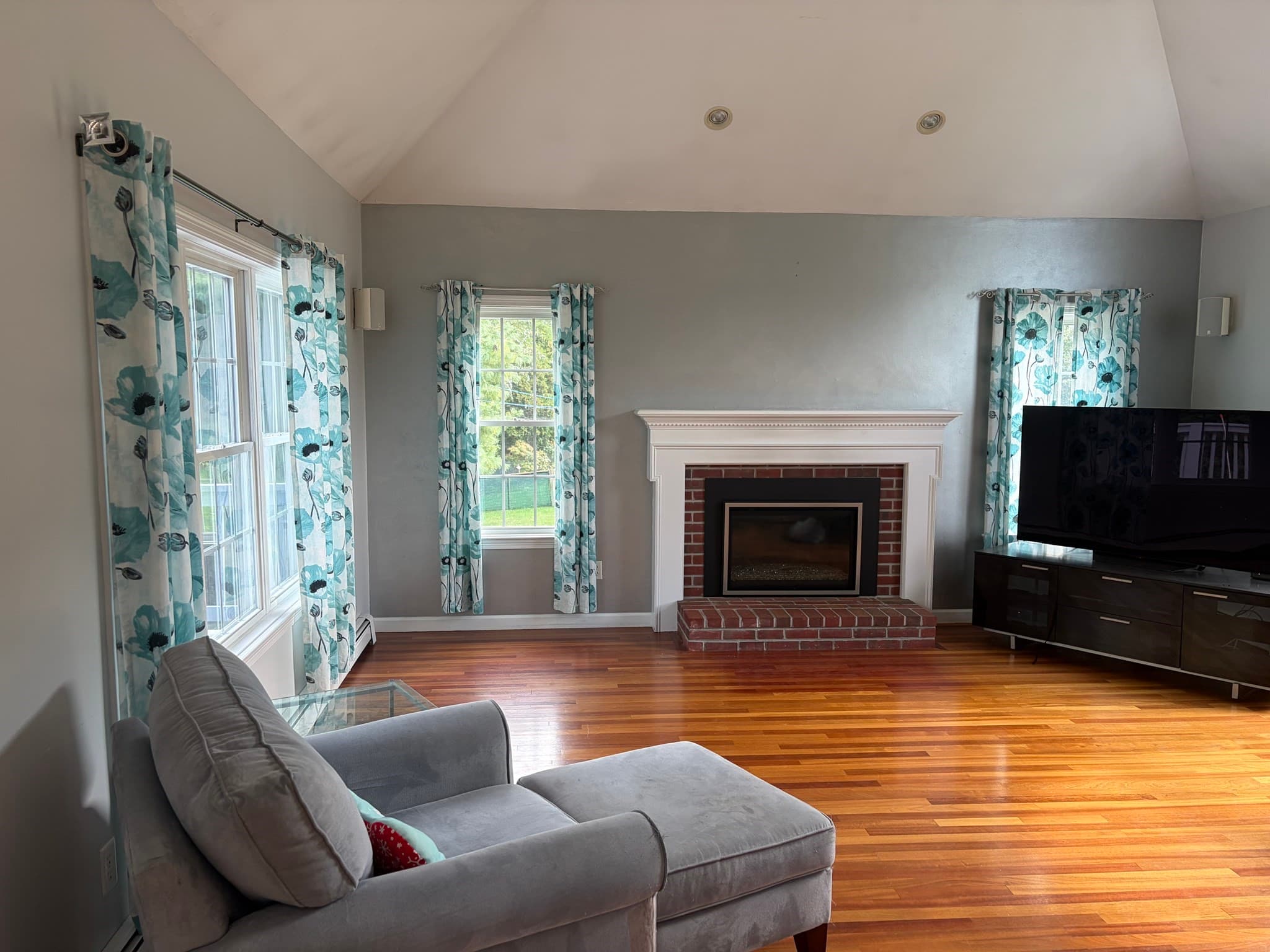Single Family Residence at 12 Longview Dr, Kingston MA 02364, Kingston, photo 13 of 42