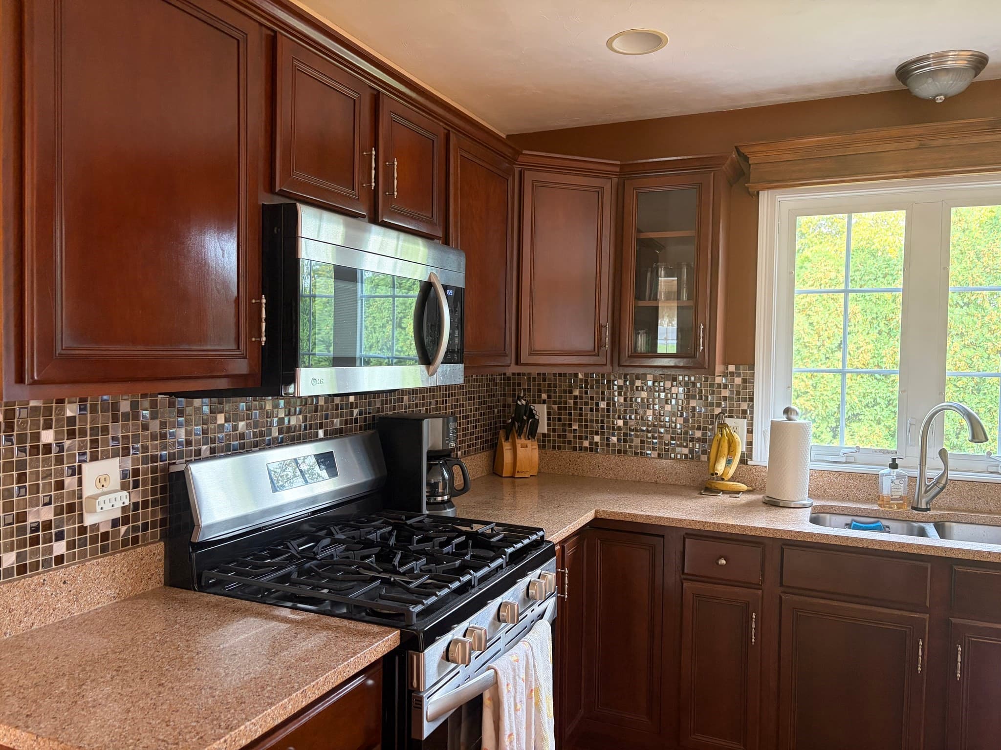 Single Family Residence at 12 Longview Dr, Kingston MA 02364, Kingston, photo 11 of 42