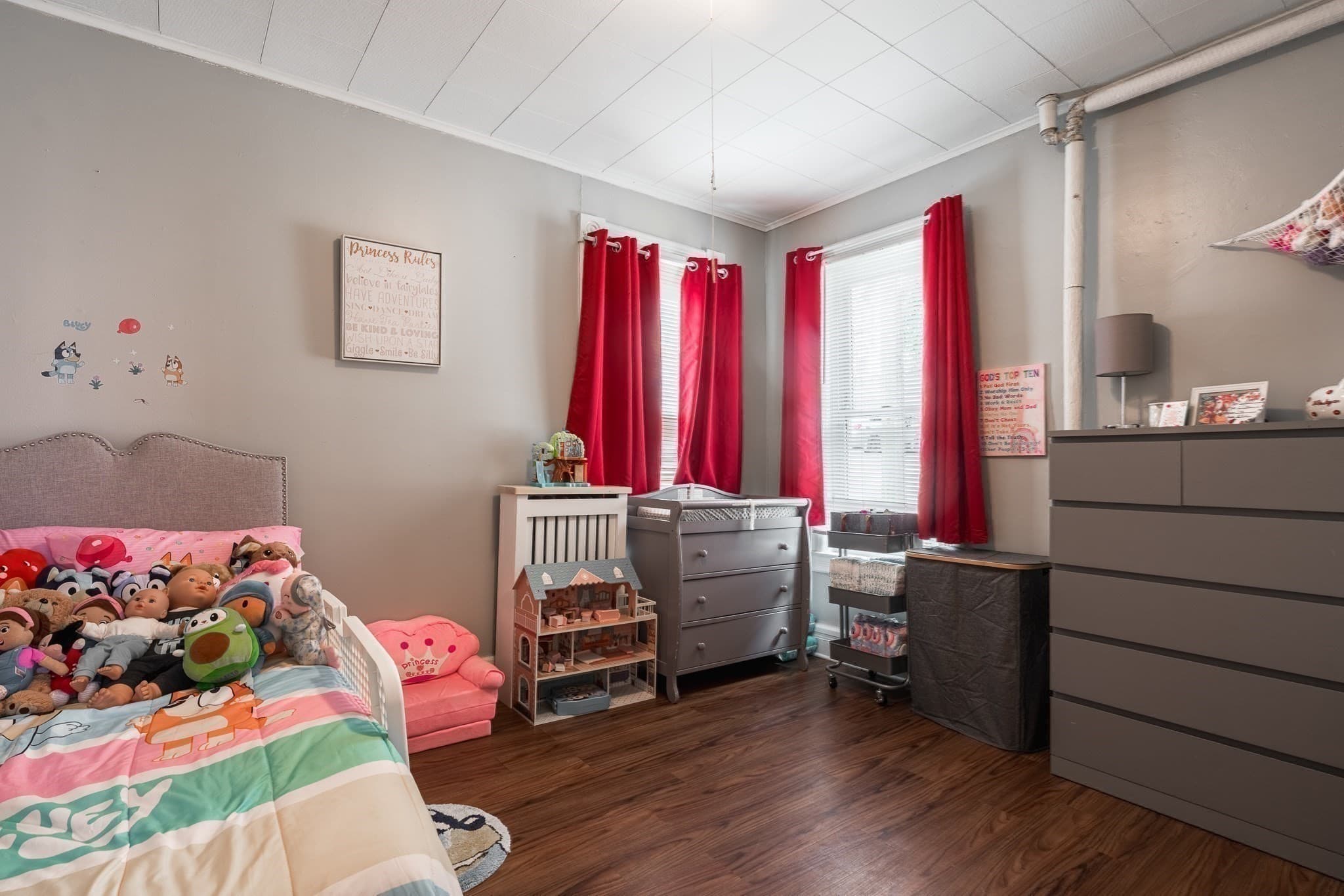 Multi Family at 17 Spring St, Chicopee MA 01013, Chicopee, photo 13 of 29