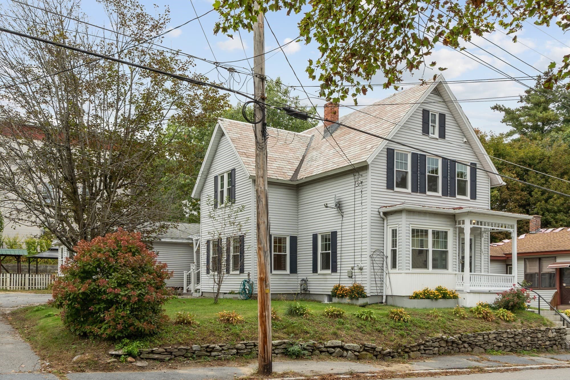 103 Walton St, Fitchburg MA 01420