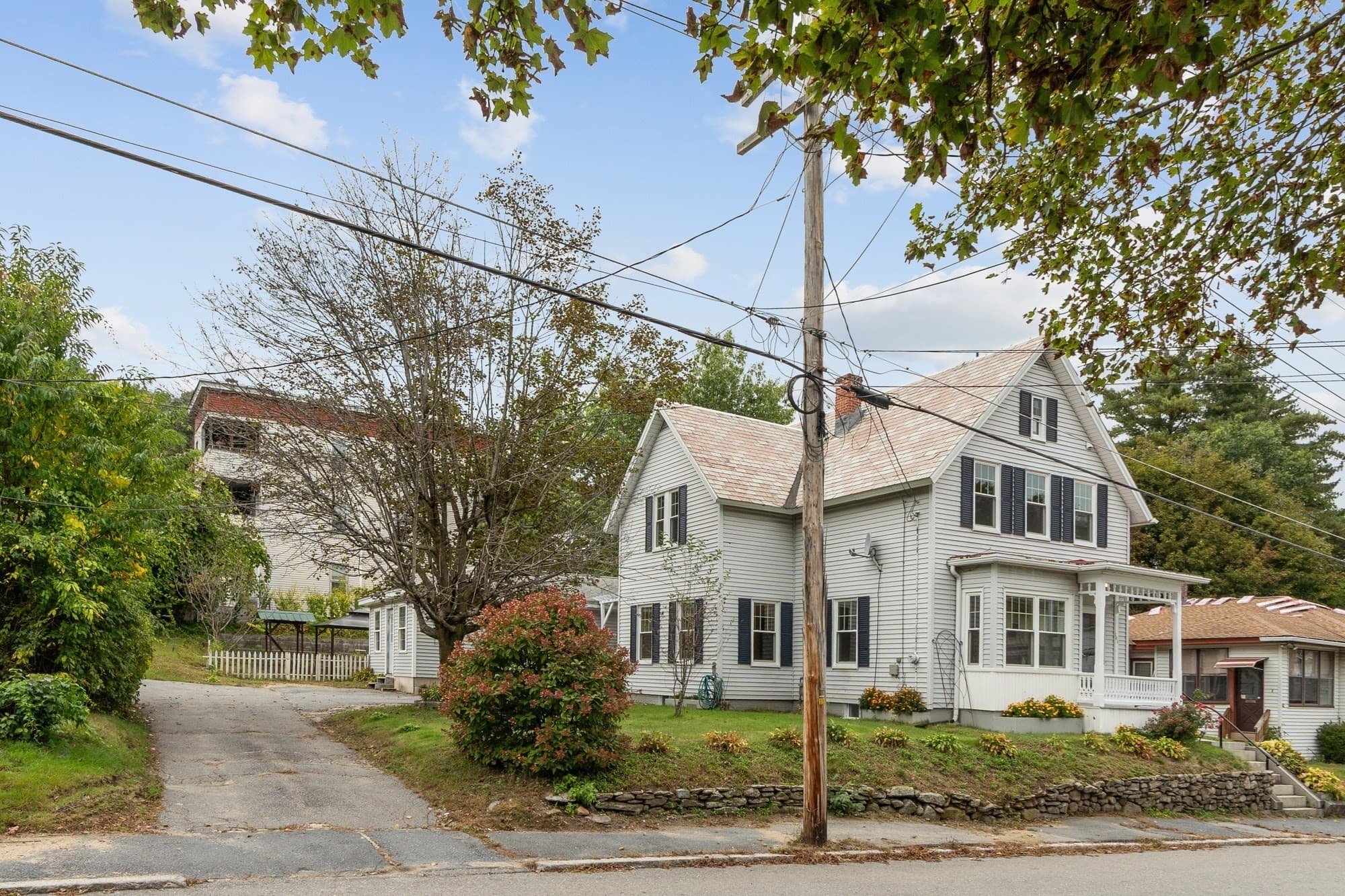 Single Family Residence at 103 Walton St, Fitchburg MA 01420, Fitchburg, photo 31 of 39