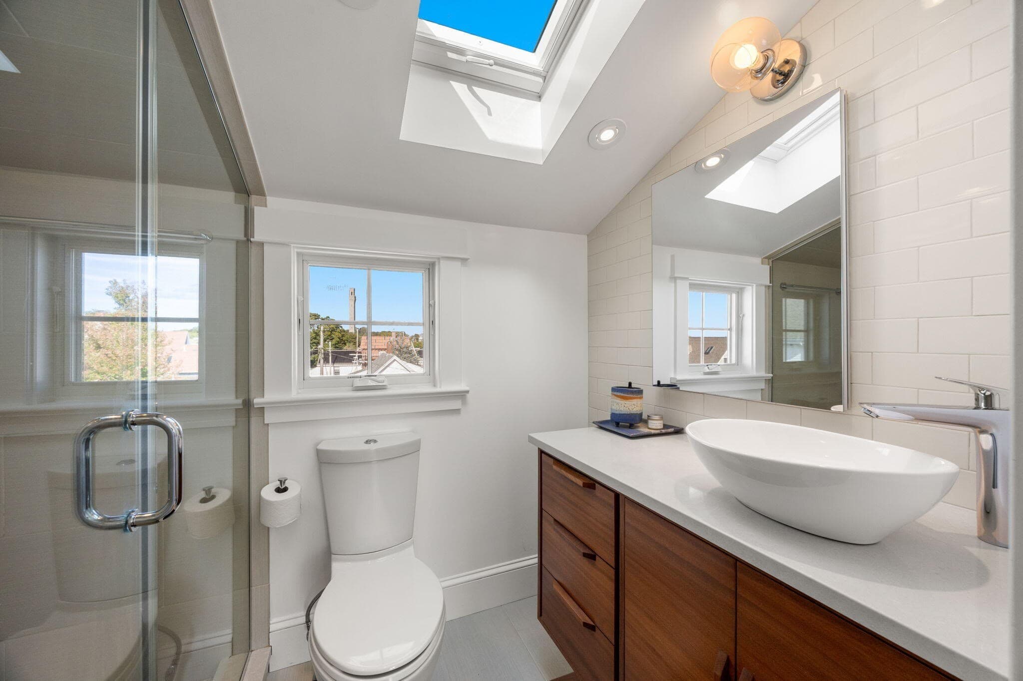 Condominium at 17 Montello Street Unit 3, Provincetown MA 02657, Provincetown, photo 13 of 19