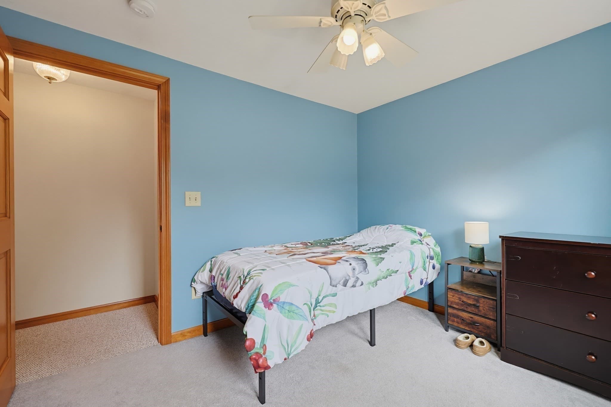 Single Family Residence at 124 Haywood Drive, East Brookfield MA 01515, East Brookfield, photo 17 of 27