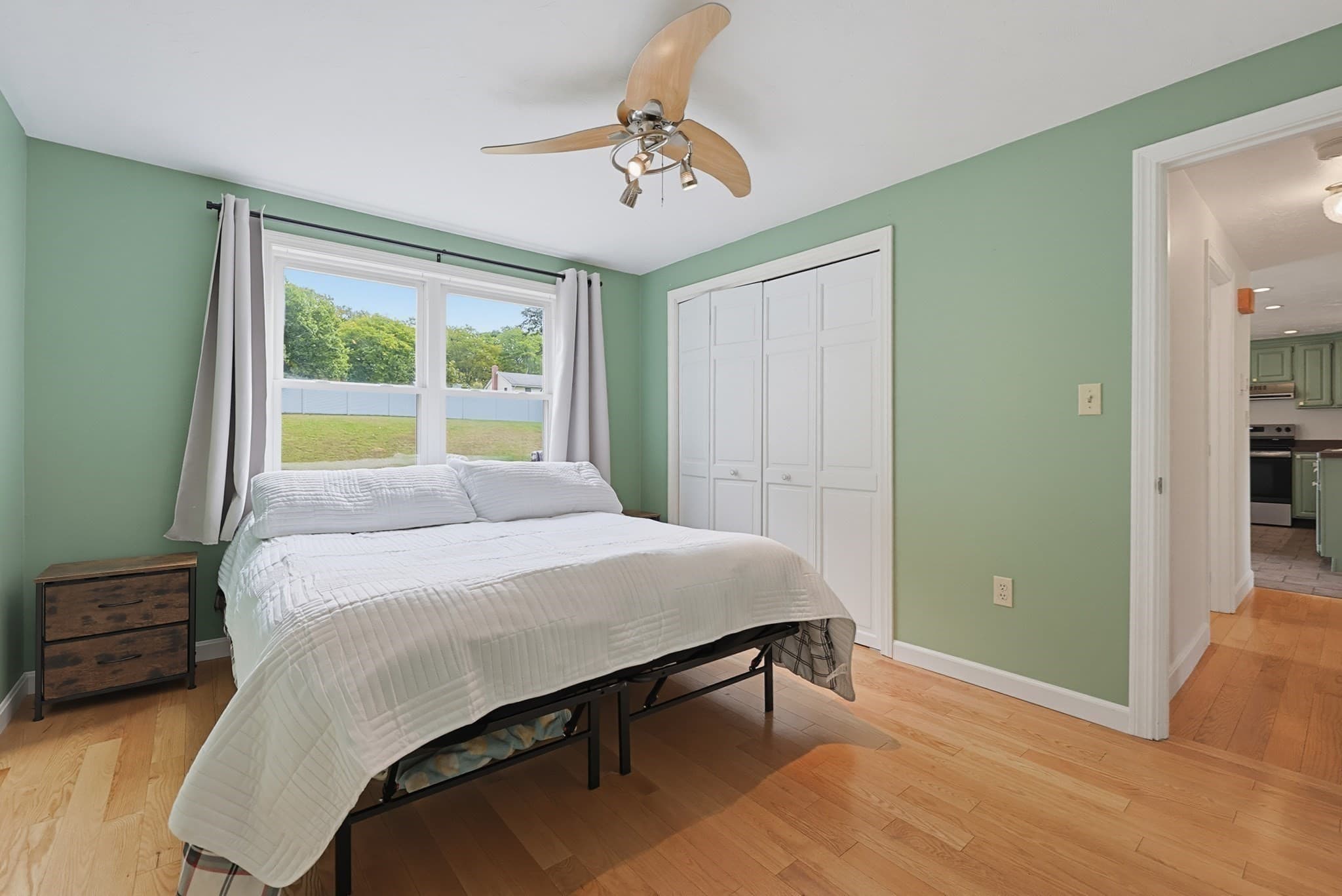 Single Family Residence at 124 Haywood Drive, East Brookfield MA 01515, East Brookfield, photo 15 of 27