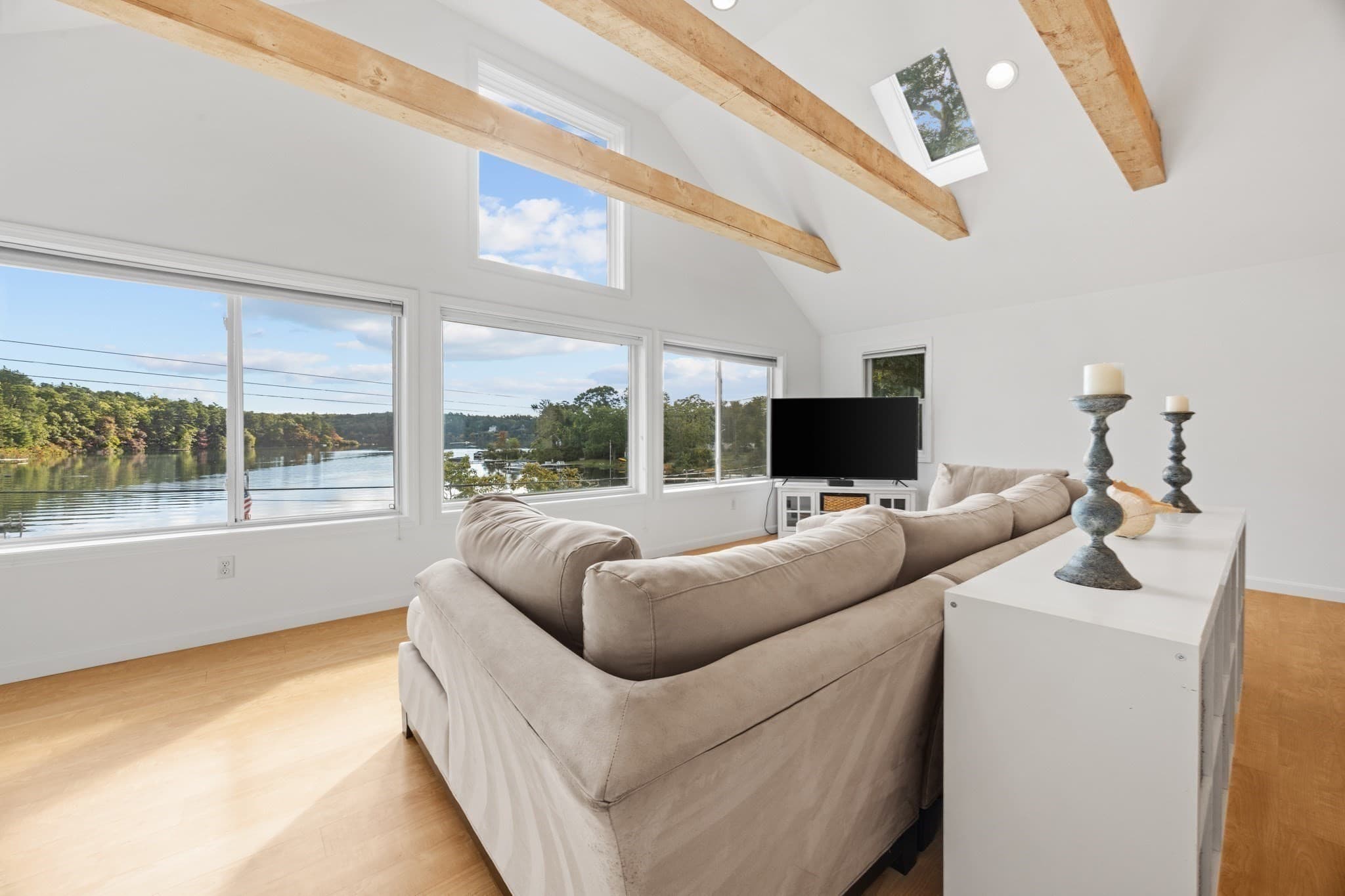 Single Family Residence at 197 Roxy Cahoon Rd, Plymouth MA 02360, Plymouth, photo 11 of 42