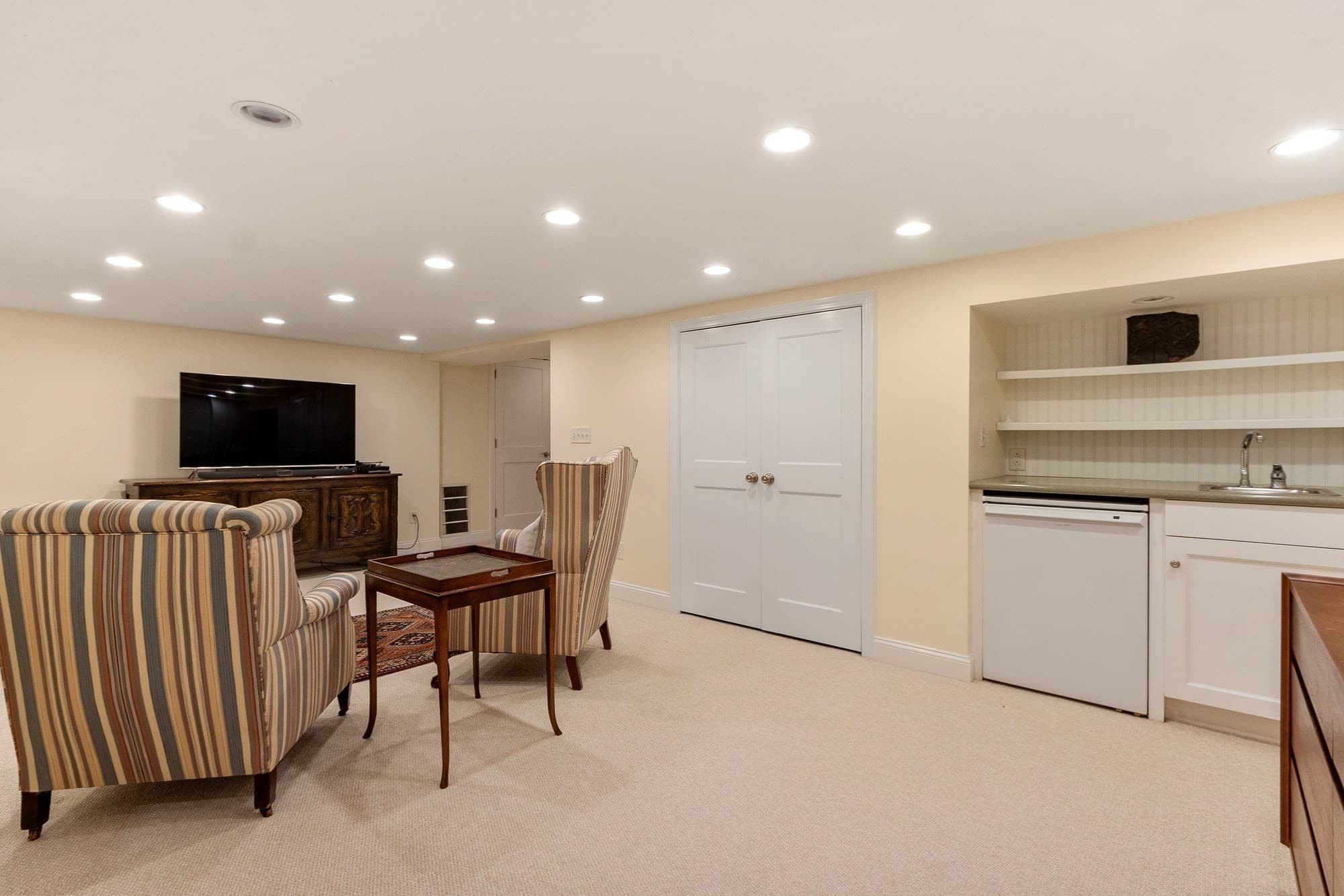 Single Family Residence at 50 Bridgecourt Ln, Concord MA 01742, Concord, photo 32 of 41