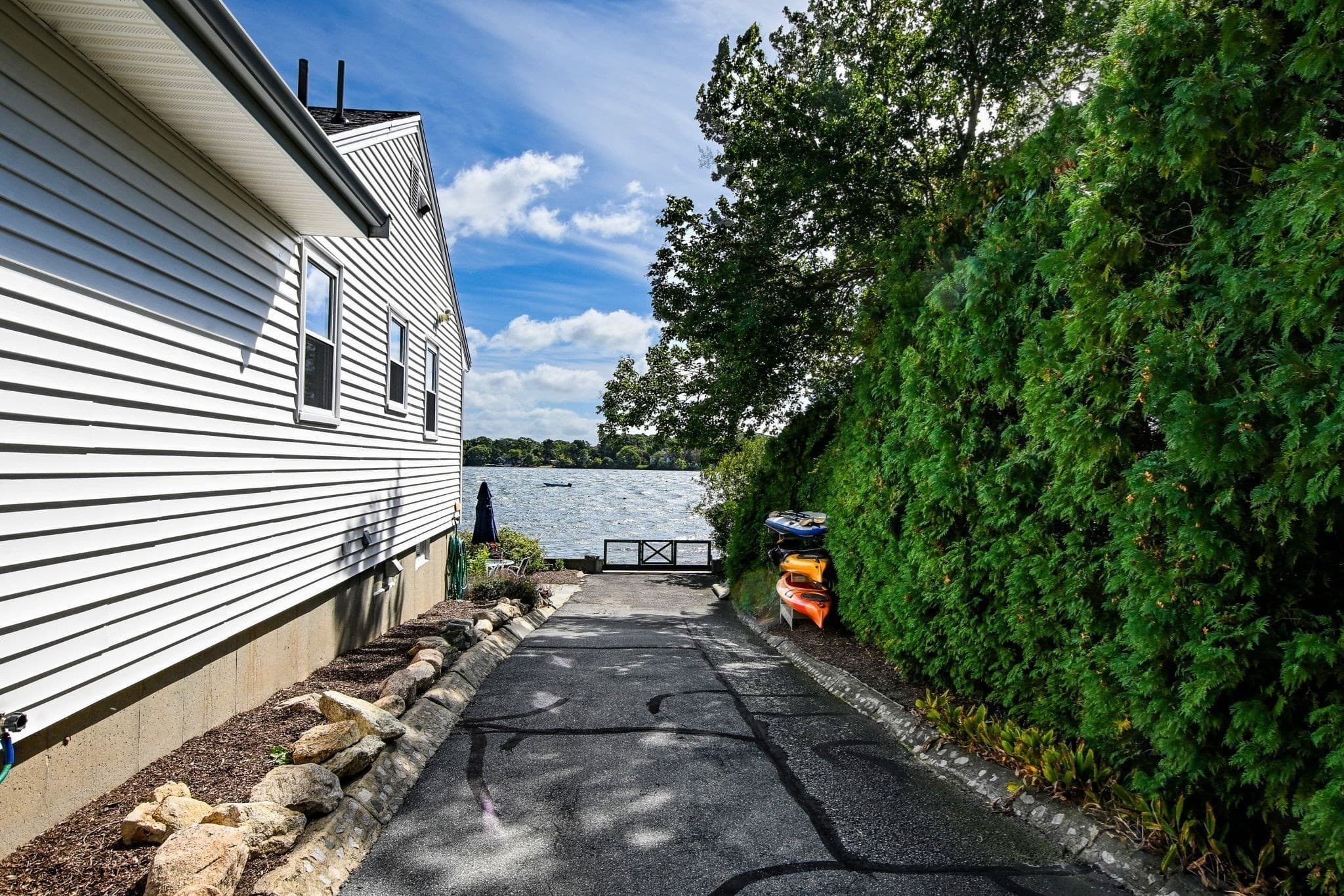 Single Family Residence at 188 Annable Point Rd, Barnstable MA 02632, Barnstable, photo 7 of 40
