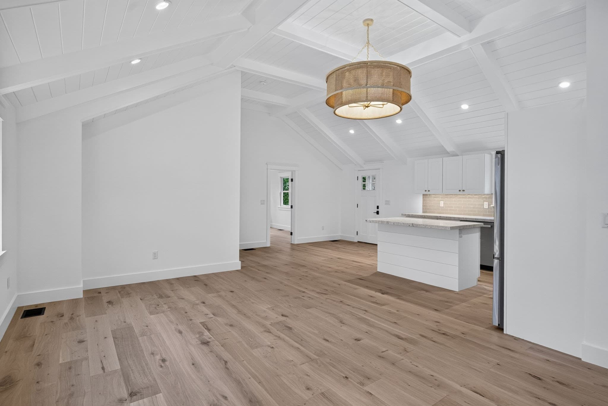 Single Family Residence at 31 Jasons Ln, Barnstable MA 02655, Barnstable, photo 13 of 29
