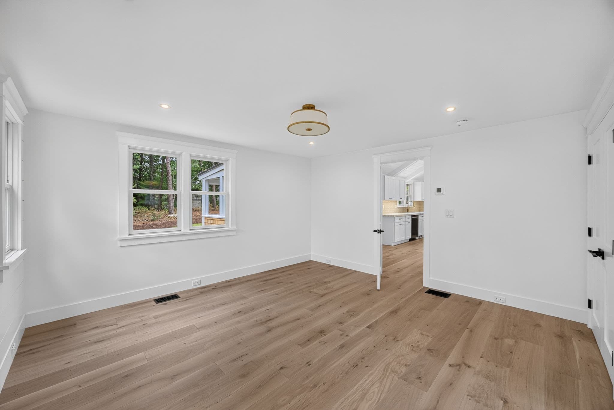 Single Family Residence at 31 Jasons Ln, Barnstable MA 02655, Barnstable, photo 16 of 29