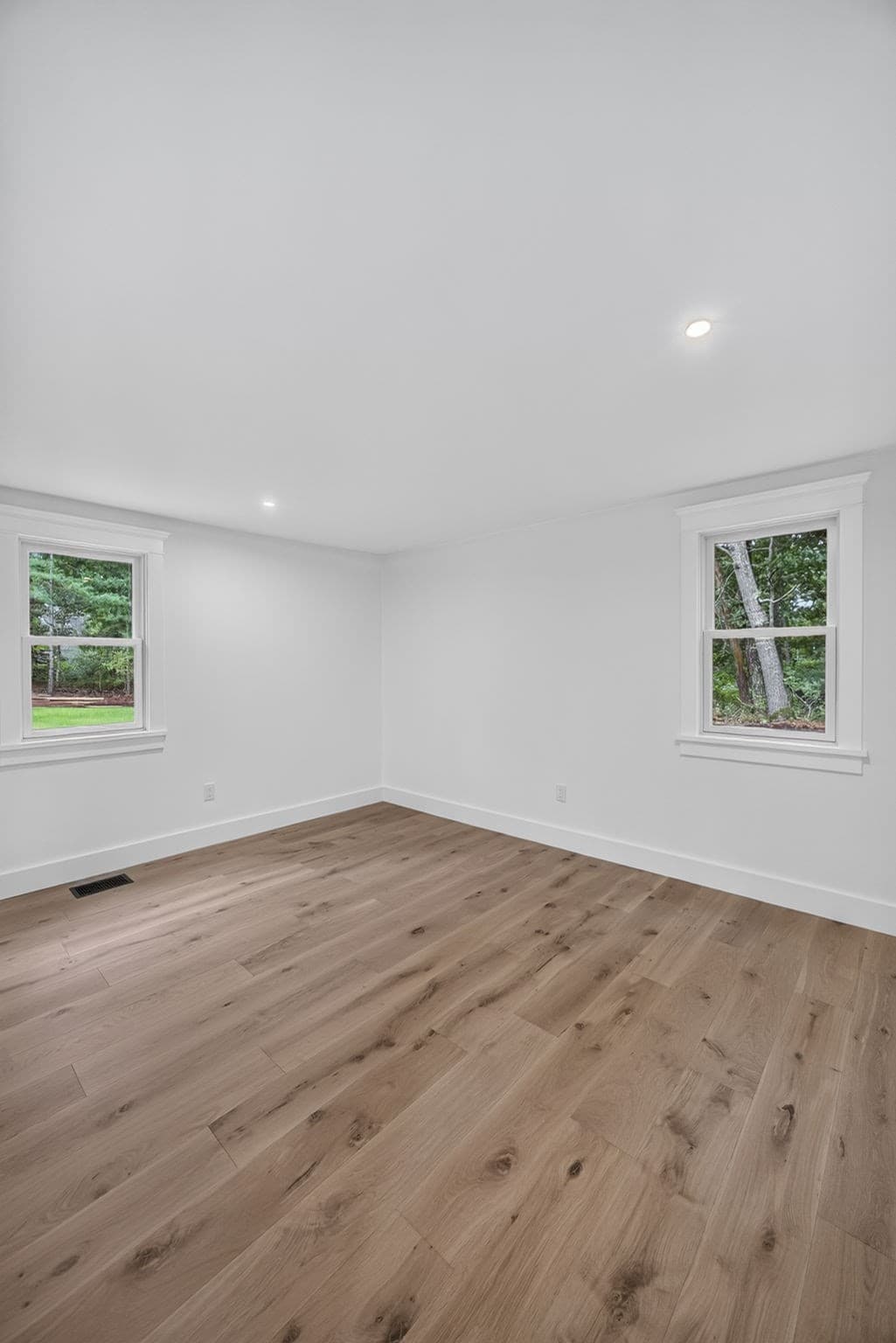 Single Family Residence at 31 Jasons Ln, Barnstable MA 02655, Barnstable, photo 20 of 29