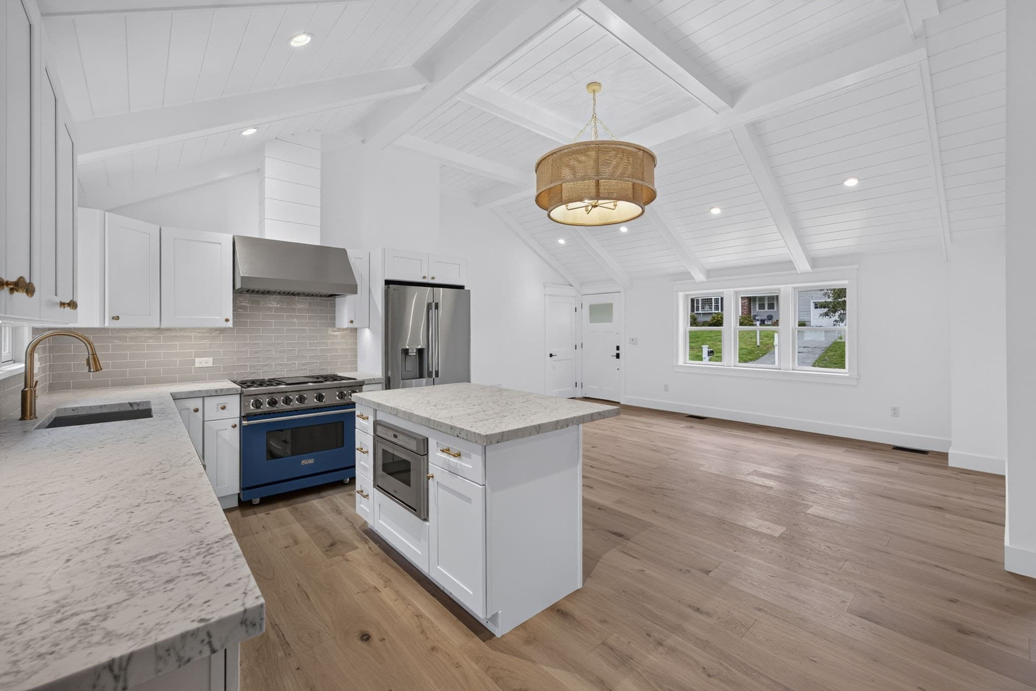 Single Family Residence at 31 Jasons Ln, Barnstable MA 02655, Barnstable, photo 9 of 29