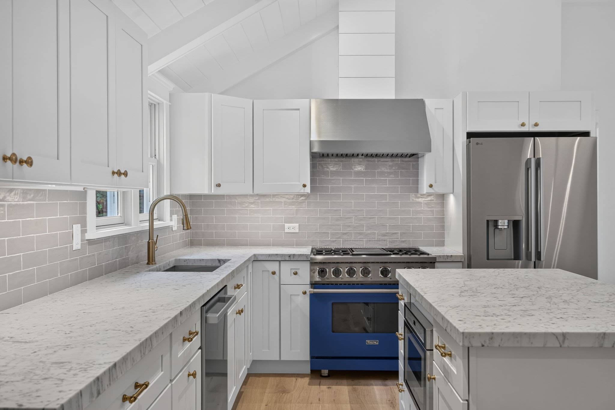 Single Family Residence at 31 Jasons Ln, Barnstable MA 02655, Barnstable, photo 10 of 29