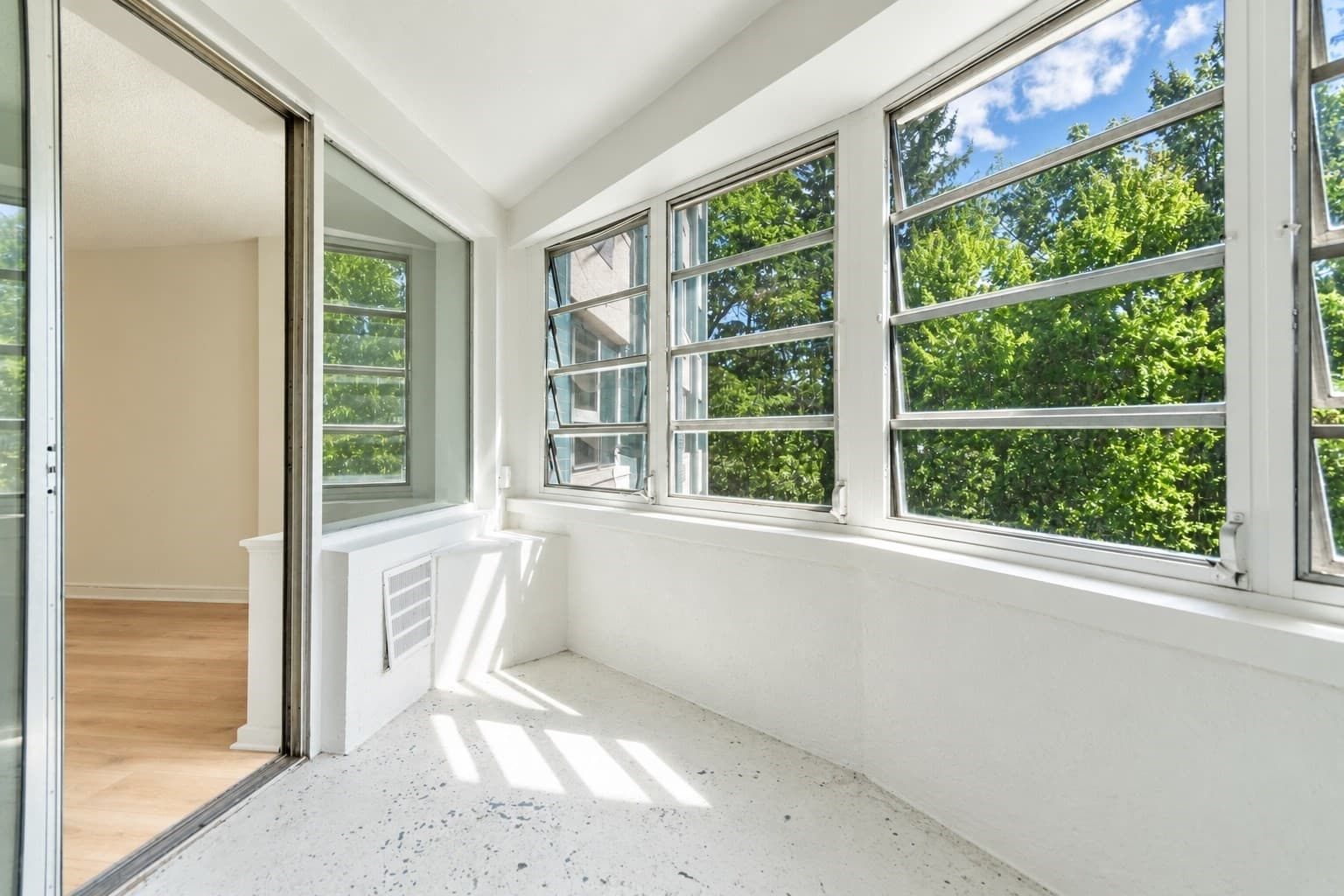 Condominium at 101 Mulberry St # 311, Springfield MA 01105, Springfield, photo 10 of 17