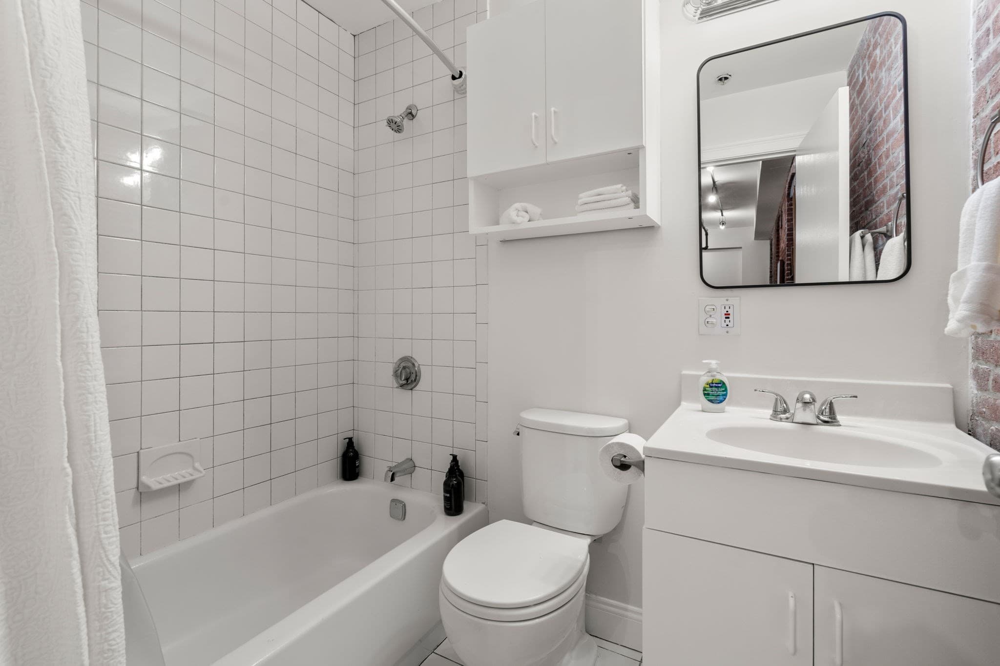 Condominium at 19 Stanhope # 1C, Boston MA 02116, Boston, photo 14 of 25