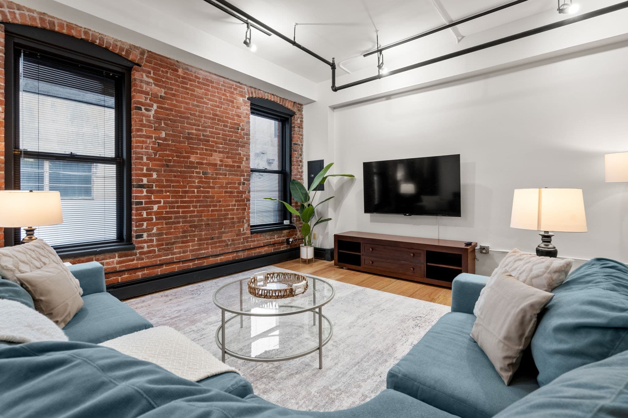 Condominium at 19 Stanhope # 1C, Boston MA 02116, Boston, photo 8 of 25