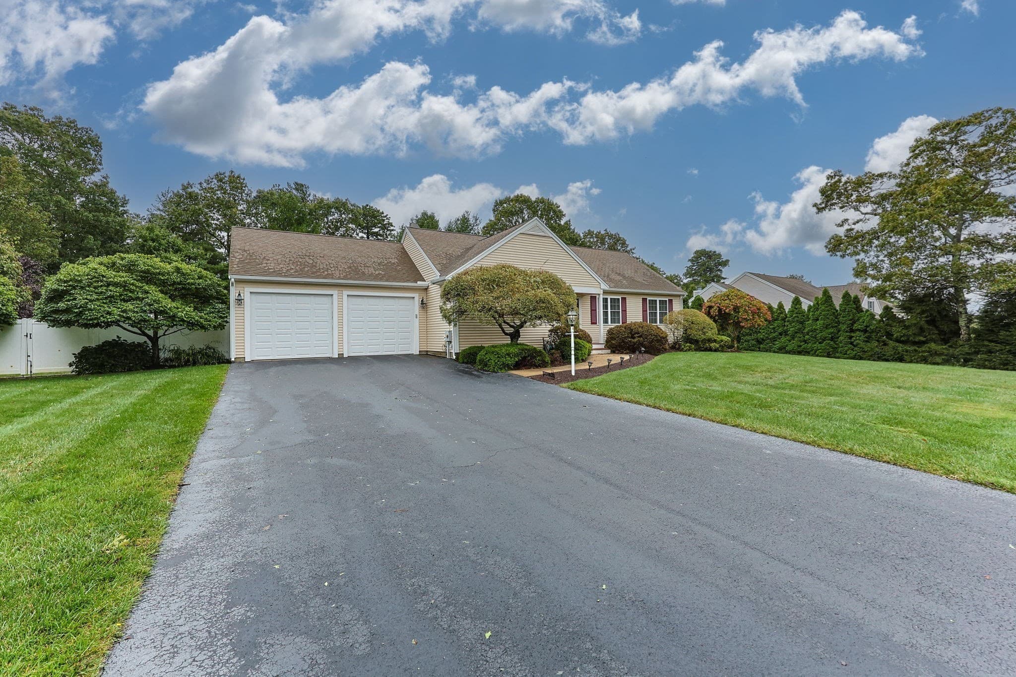 Single Family Residence at 22 Mirasol Dr, Bourne MA 02532, Bourne, photo 3 of 39
