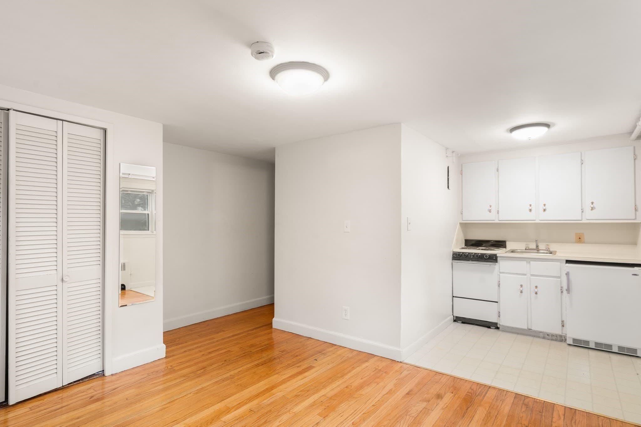 5-9 Family at 48 Kirkland Street, Cambridge MA 02138, Cambridge, photo 18 of 28