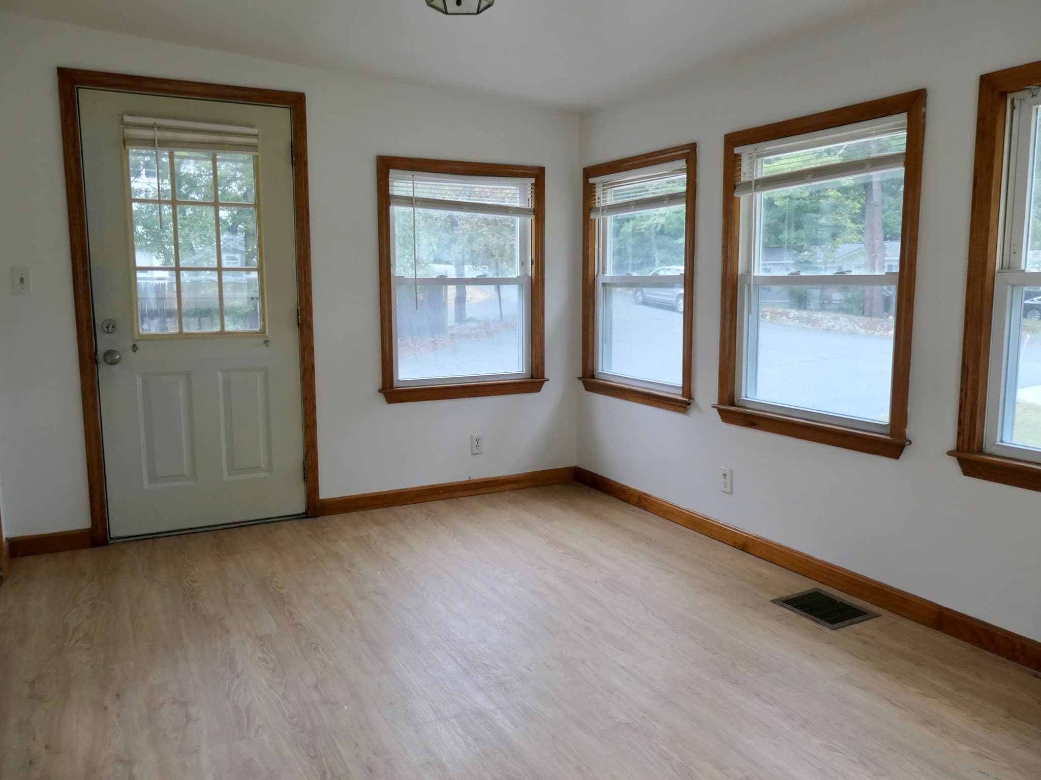 Mobile Home at 214 Washington Street # 1, Norwell MA 02061, Norwell, photo 4 of 5
