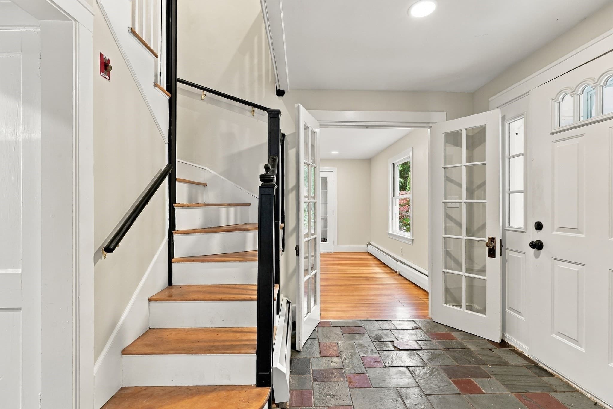 Single Family Residence at 166 Cross Road, Lunenburg MA 01462, Lunenburg, photo 13 of 33