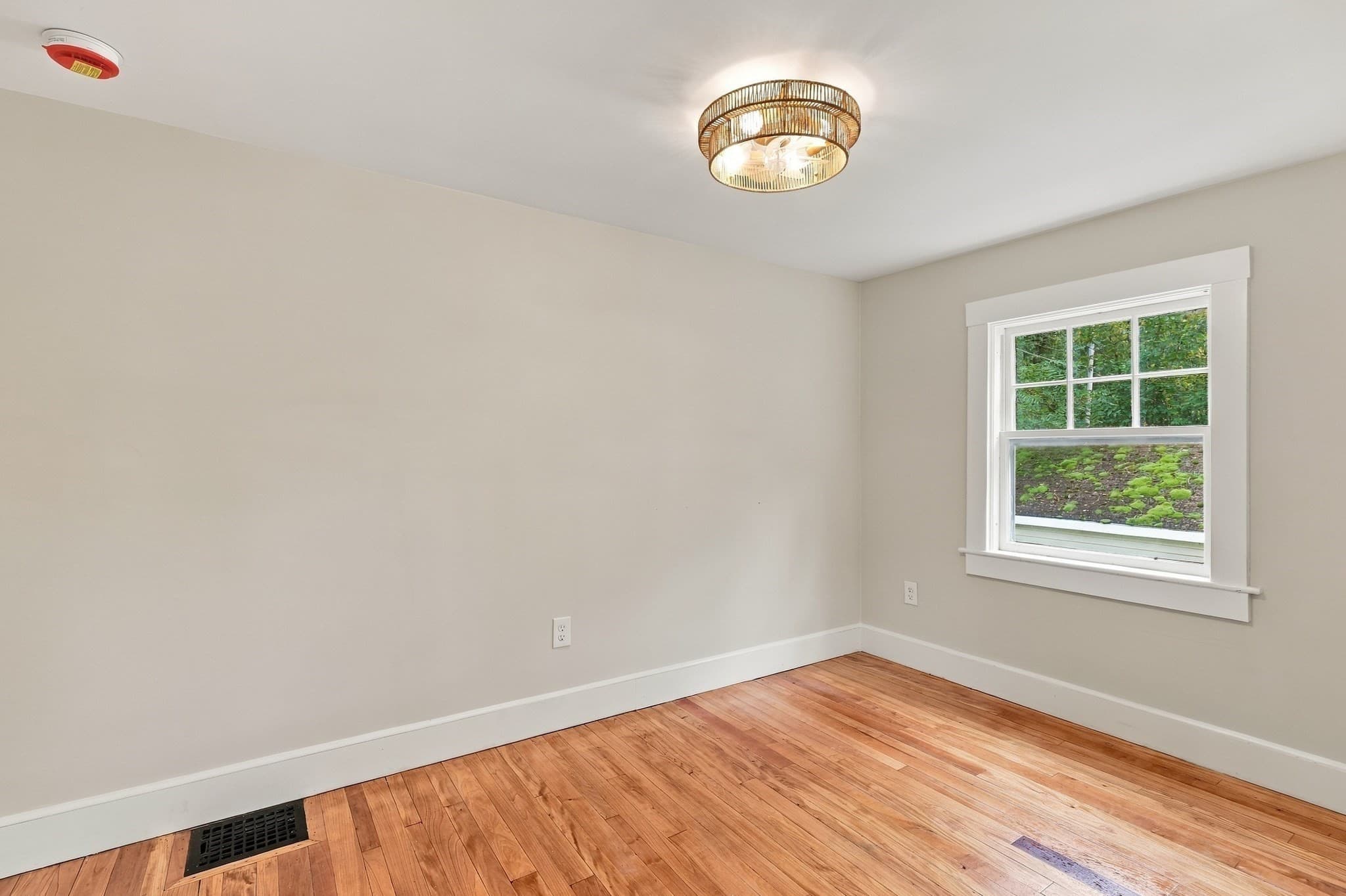 Single Family Residence at 166 Cross Road, Lunenburg MA 01462, Lunenburg, photo 26 of 33