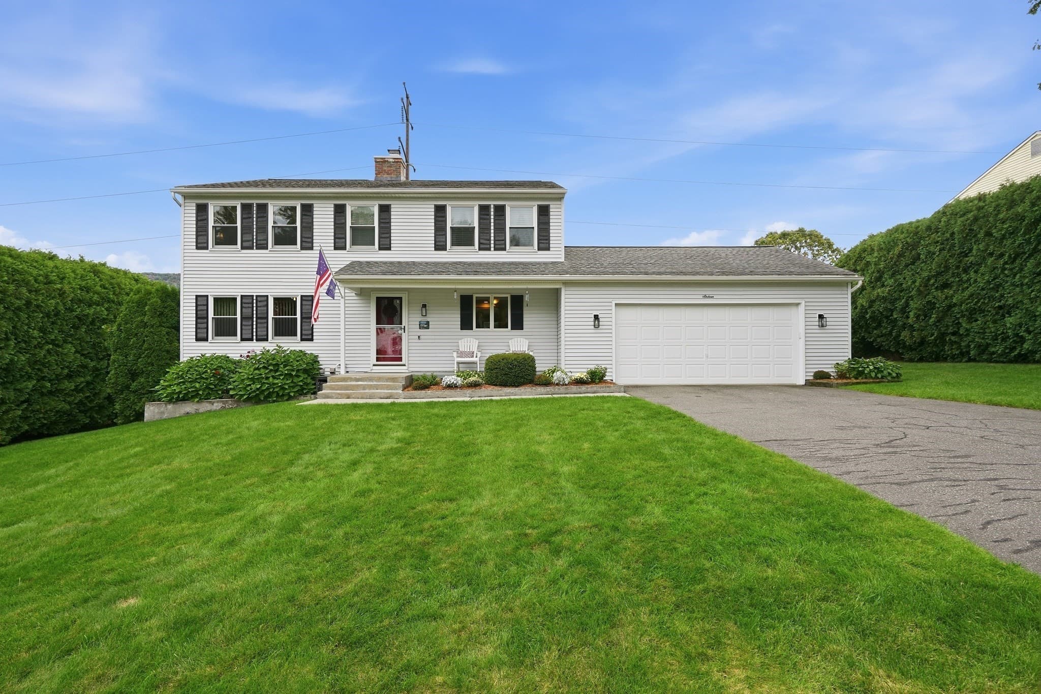 Single Family Residence at 16 Matthew Dr, Easthampton MA 01027, Easthampton, photo 2 of 37