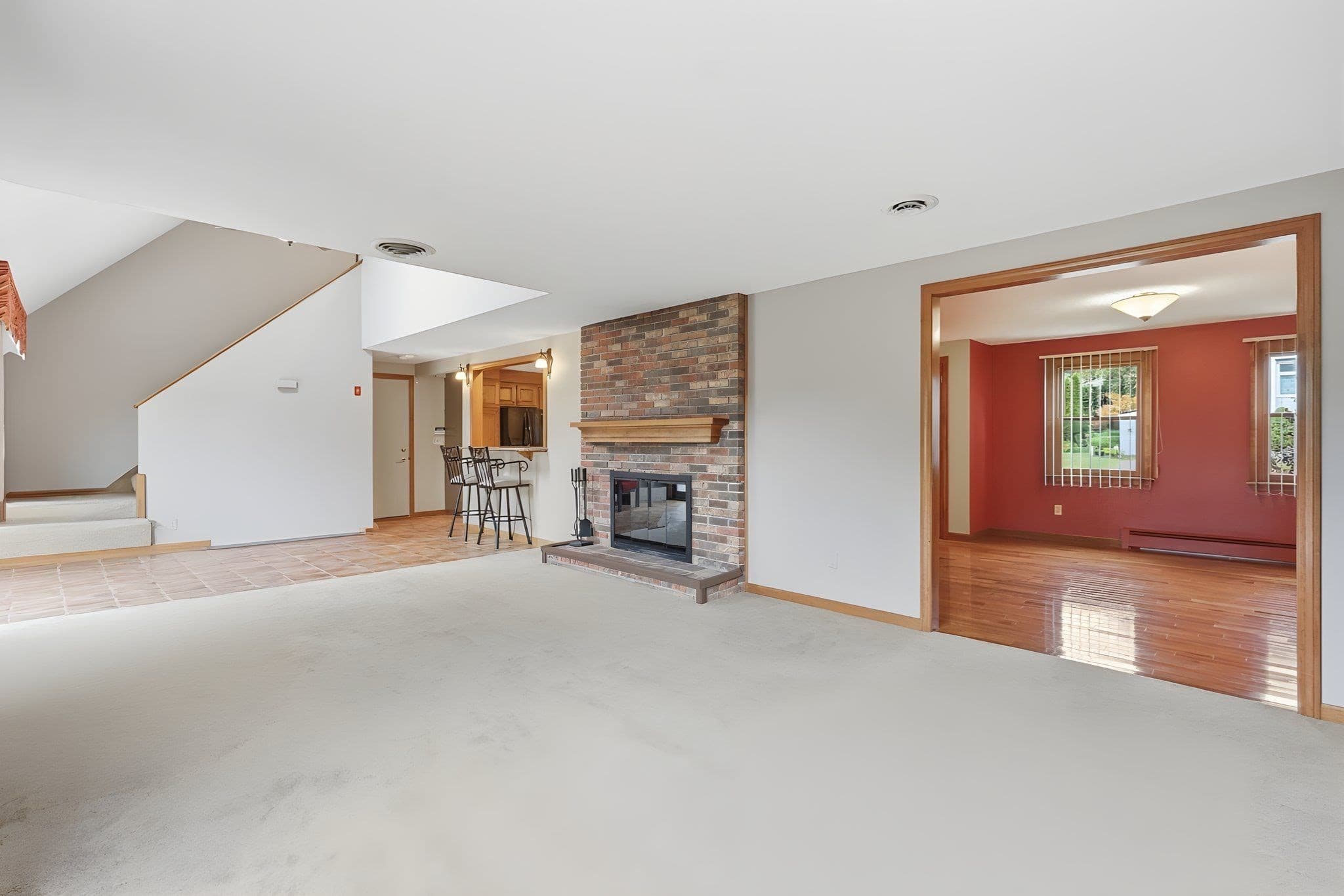 Single Family Residence at 16 Matthew Dr, Easthampton MA 01027, Easthampton, photo 15 of 37