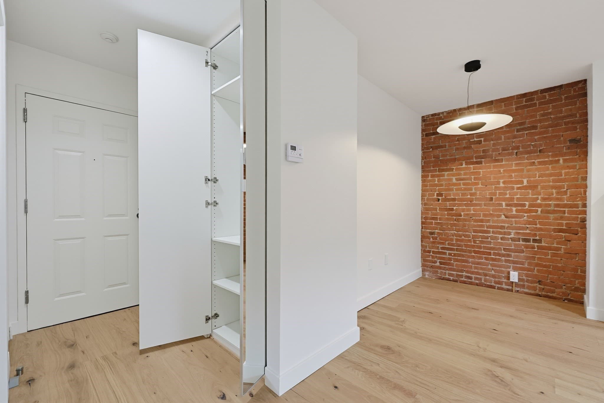 Condominium at 96 Gainsborough St # 301W, Boston MA 02115, Boston, photo 13 of 17