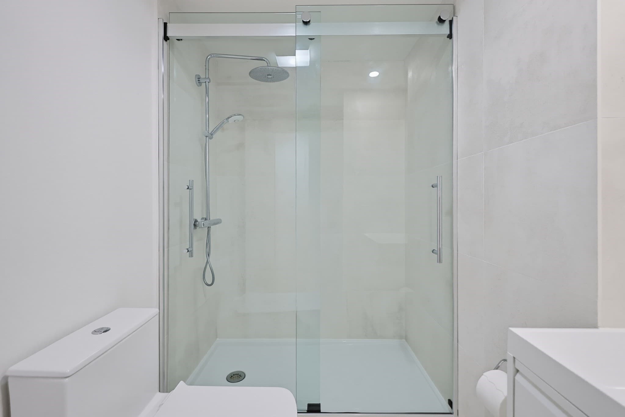 Condominium at 96 Gainsborough St # 301W, Boston MA 02115, Boston, photo 16 of 17