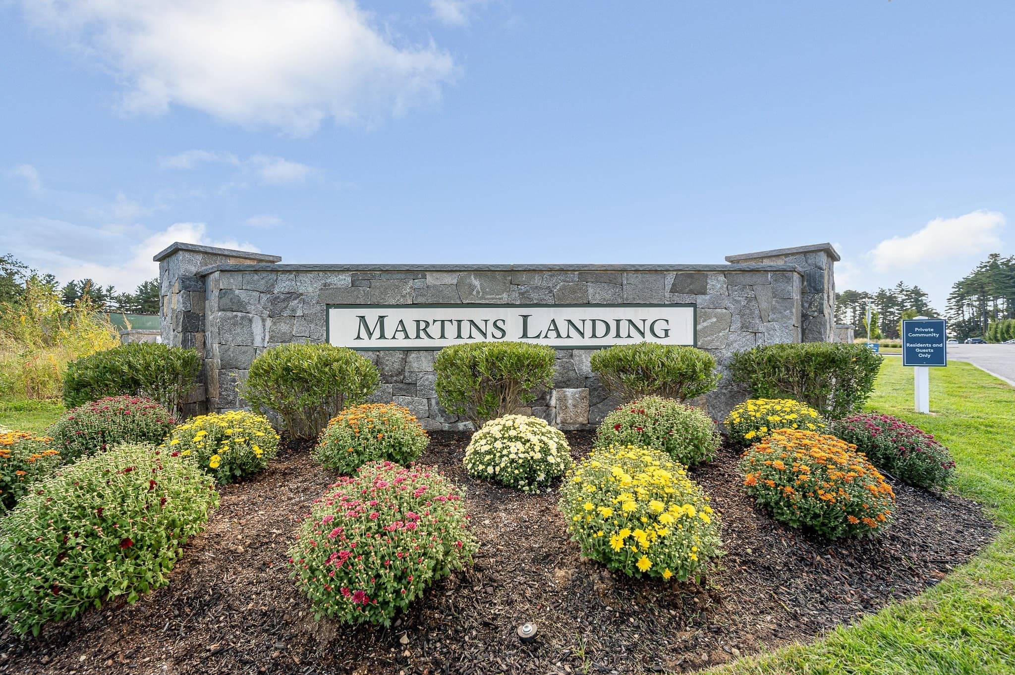 Condominium at 320 Martins Landing # 209, North Reading MA 01864, North Reading, photo 2 of 42