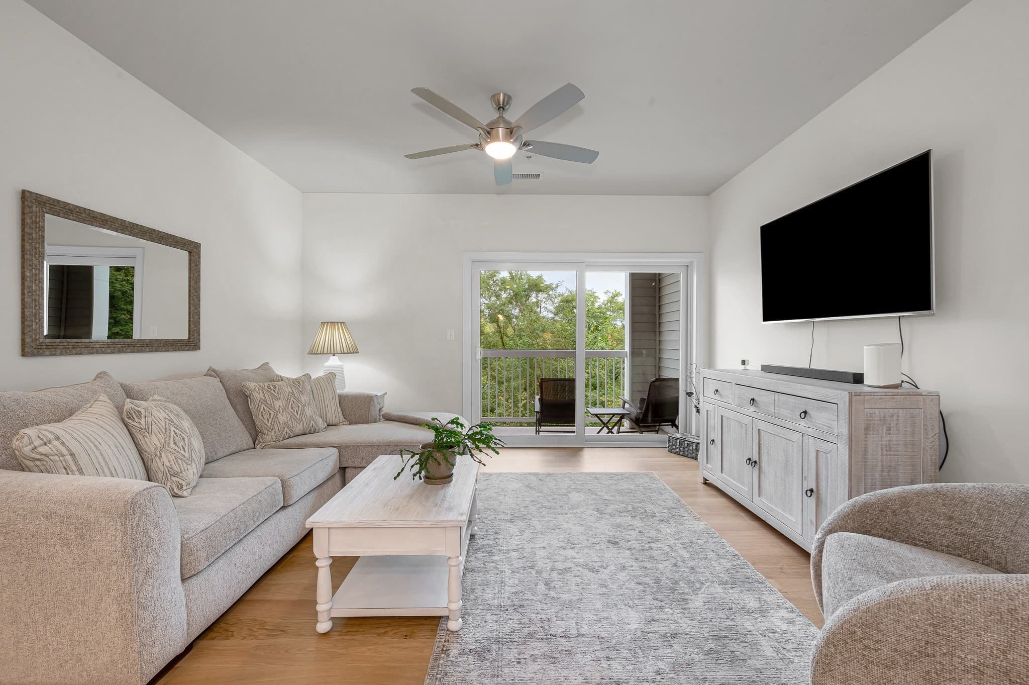 Condominium at 320 Martins Landing # 209, North Reading MA 01864, North Reading, photo 15 of 42