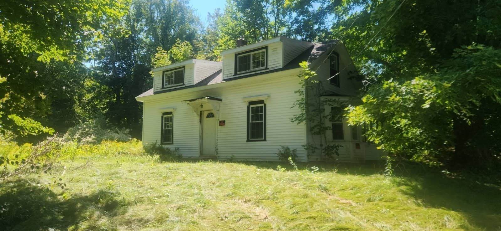 Single Family Residence at 153 Main St, Rutland MA 01543, Rutland, photo 2 of 14