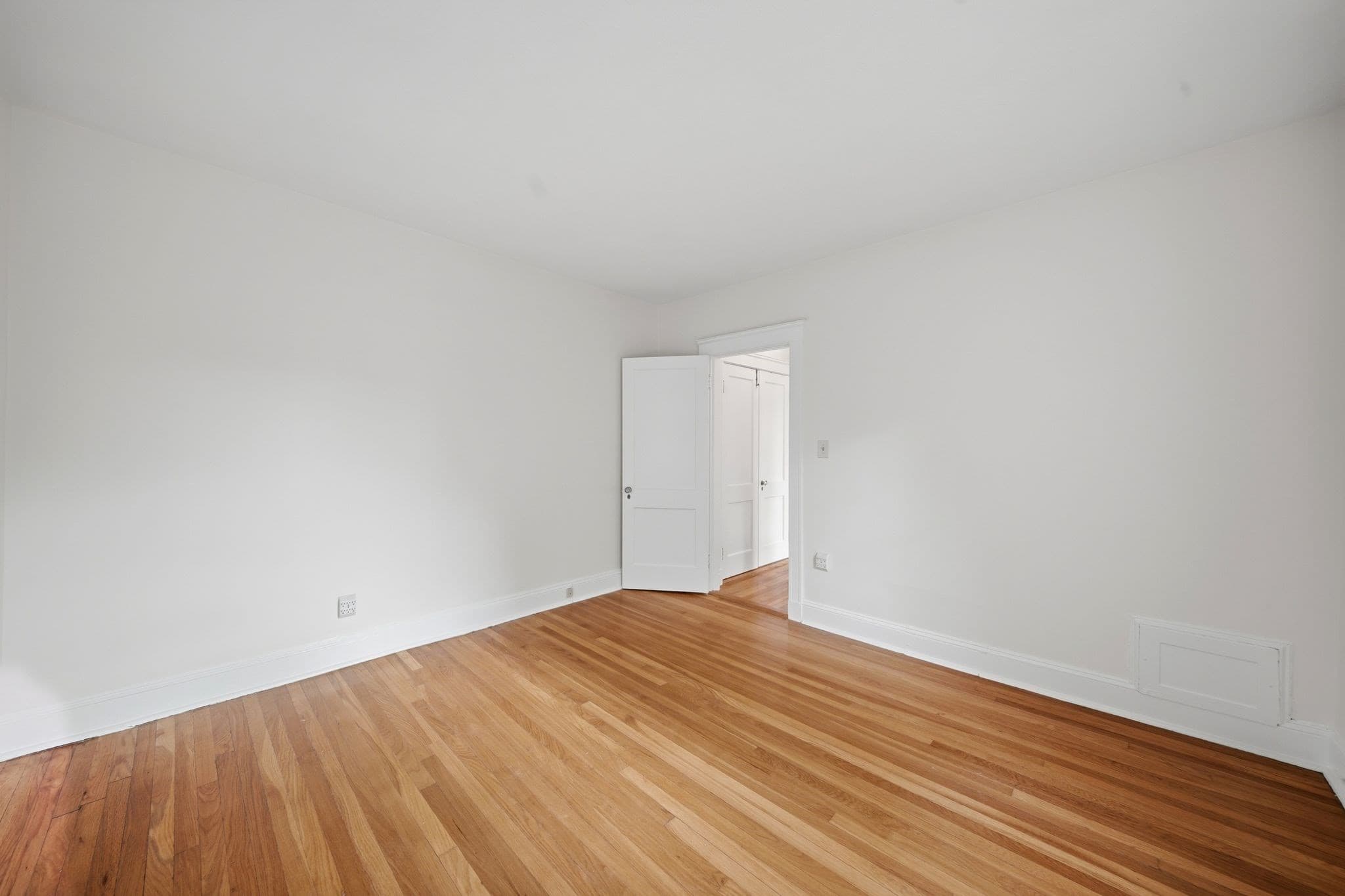Condominium at 520 High St # 13B, Medford MA 02155, Medford, photo 23 of 28